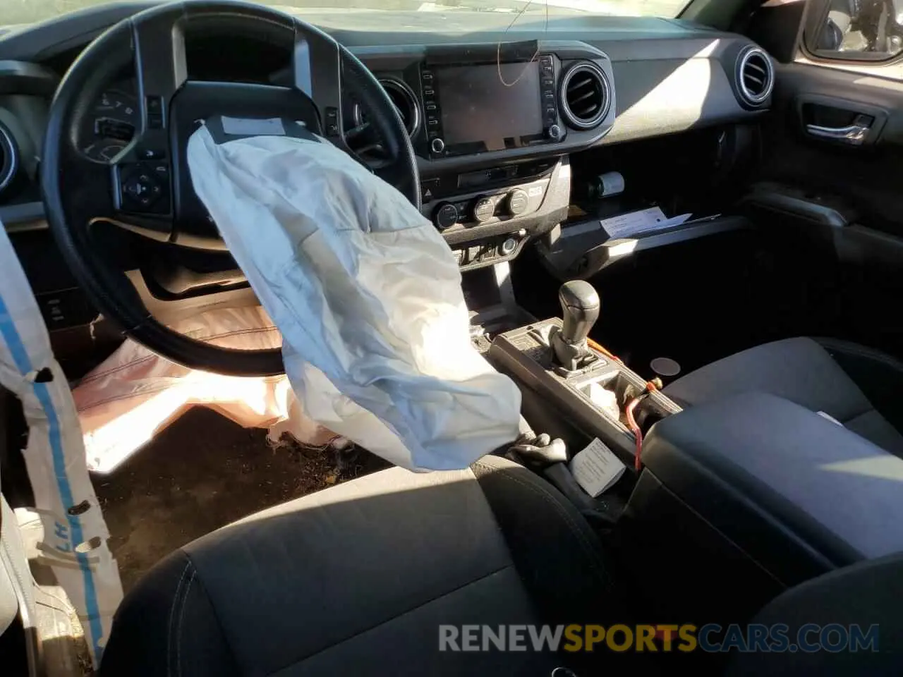 8 fotografías del automóvil dañado 3TMAZ5CN4MM155605 TOYOTA TACOMA 2021