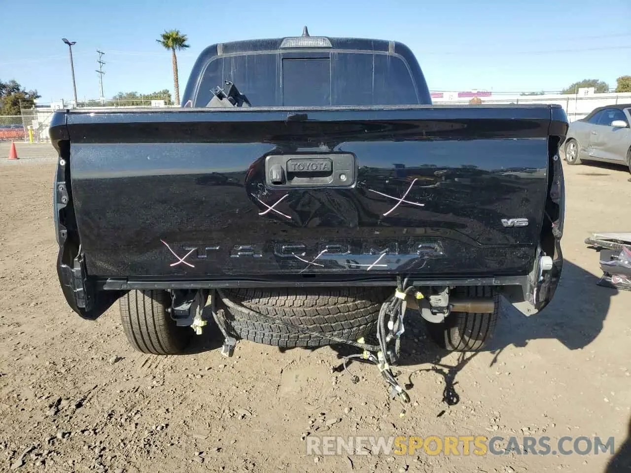 6 fotografías del automóvil dañado 3TMAZ5CN5MM140840 TOYOTA TACOMA 2021