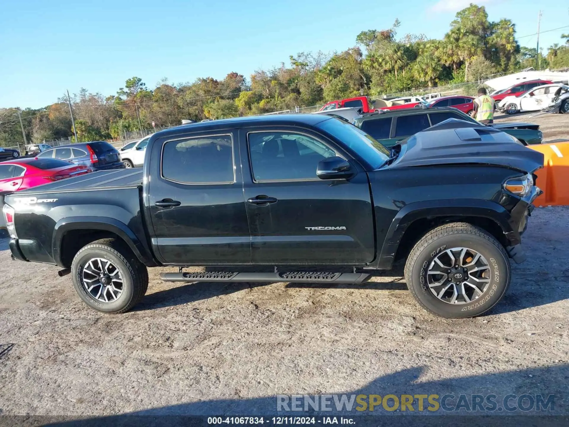 13 fotografías del automóvil dañado 3TMAZ5CN5MM148579 TOYOTA TACOMA 2021