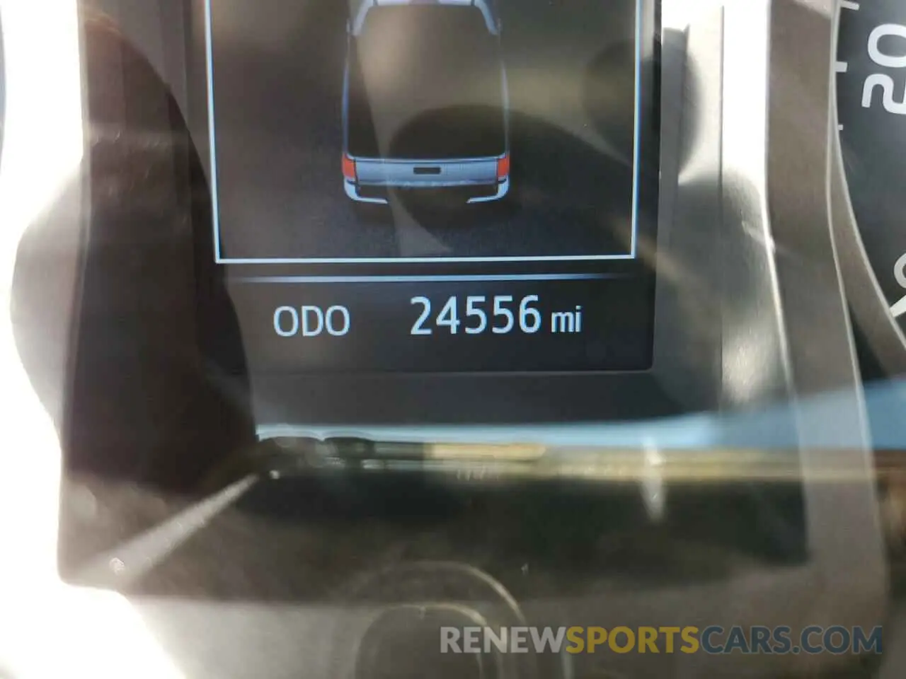 8 fotografías del automóvil dañado 3TMAZ5CN6MM140880 TOYOTA TACOMA 2021