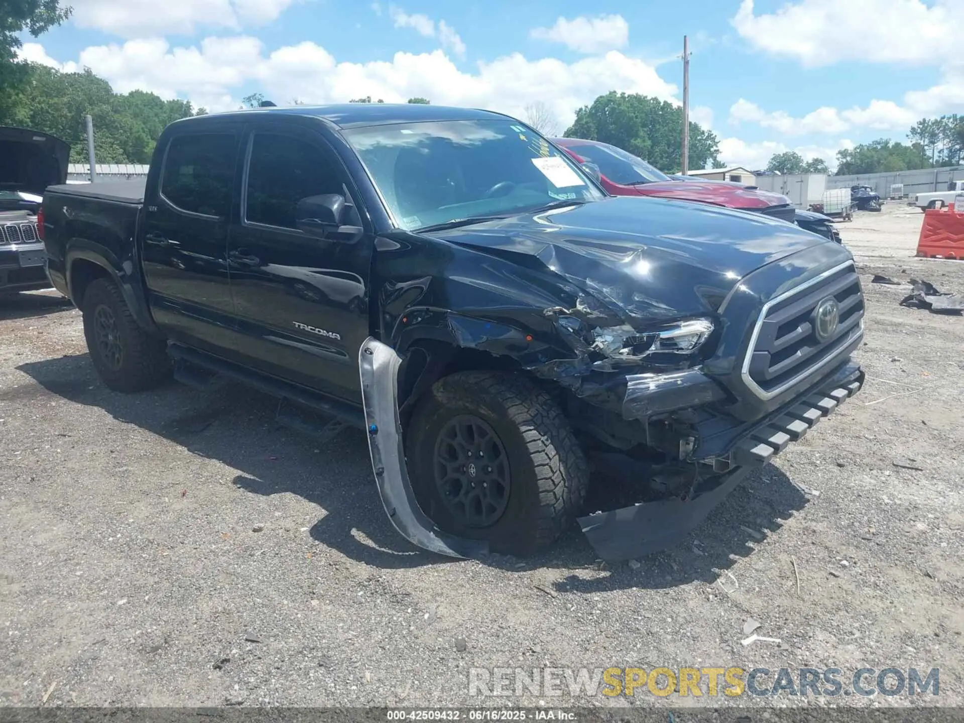 1 fotografías del automóvil dañado 3TMAZ5CN7MM156666 TOYOTA TACOMA 2021