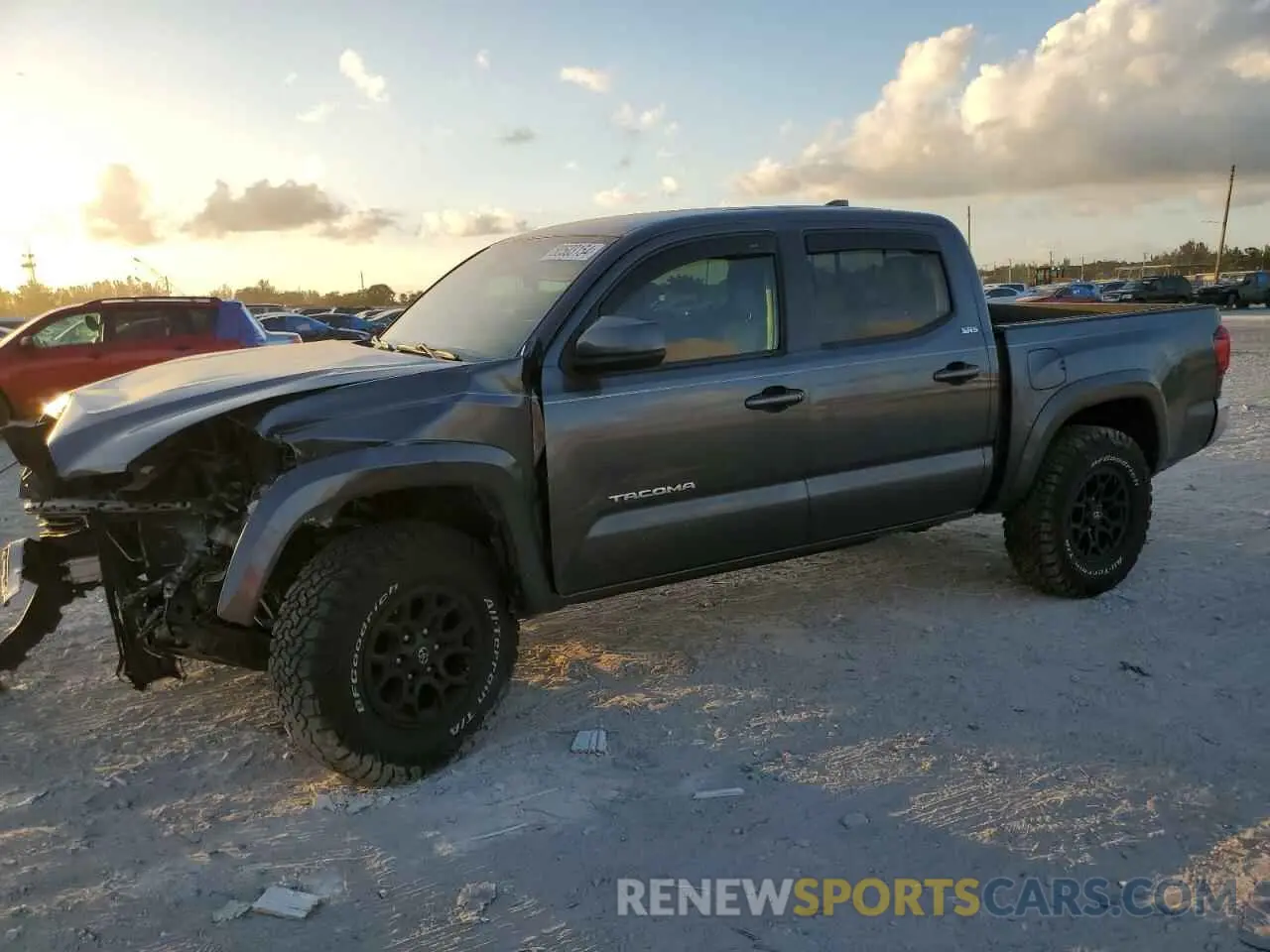 1 fotografías del automóvil dañado 3TMAZ5CN7MM158482 TOYOTA TACOMA 2021