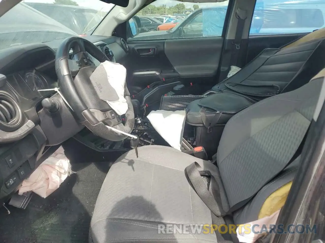7 fotografías del automóvil dañado 3TMAZ5CN7MM158482 TOYOTA TACOMA 2021