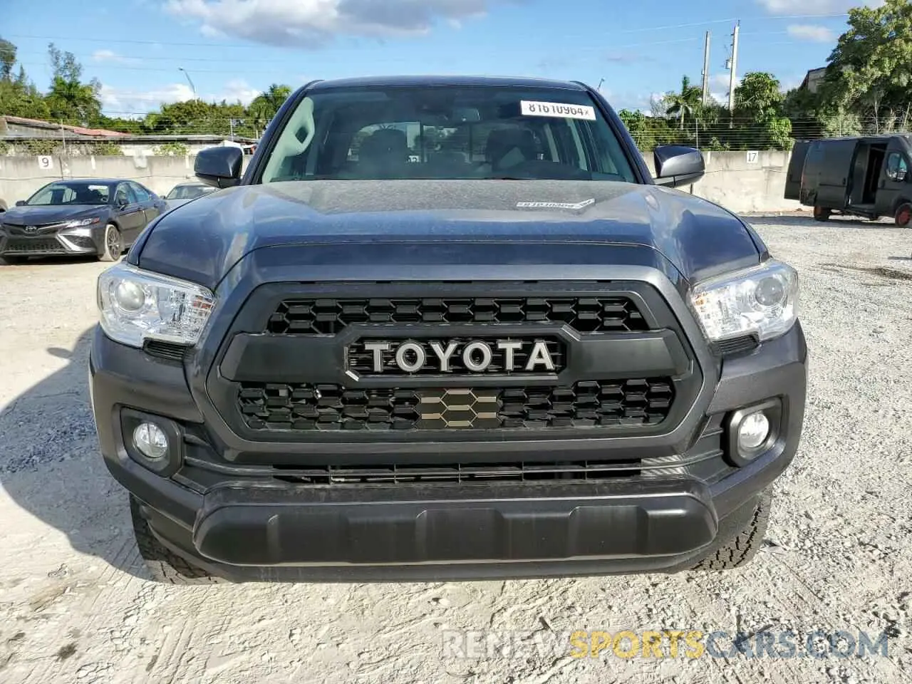 5 fotografías del automóvil dañado 3TMAZ5CN7MM159969 TOYOTA TACOMA 2021