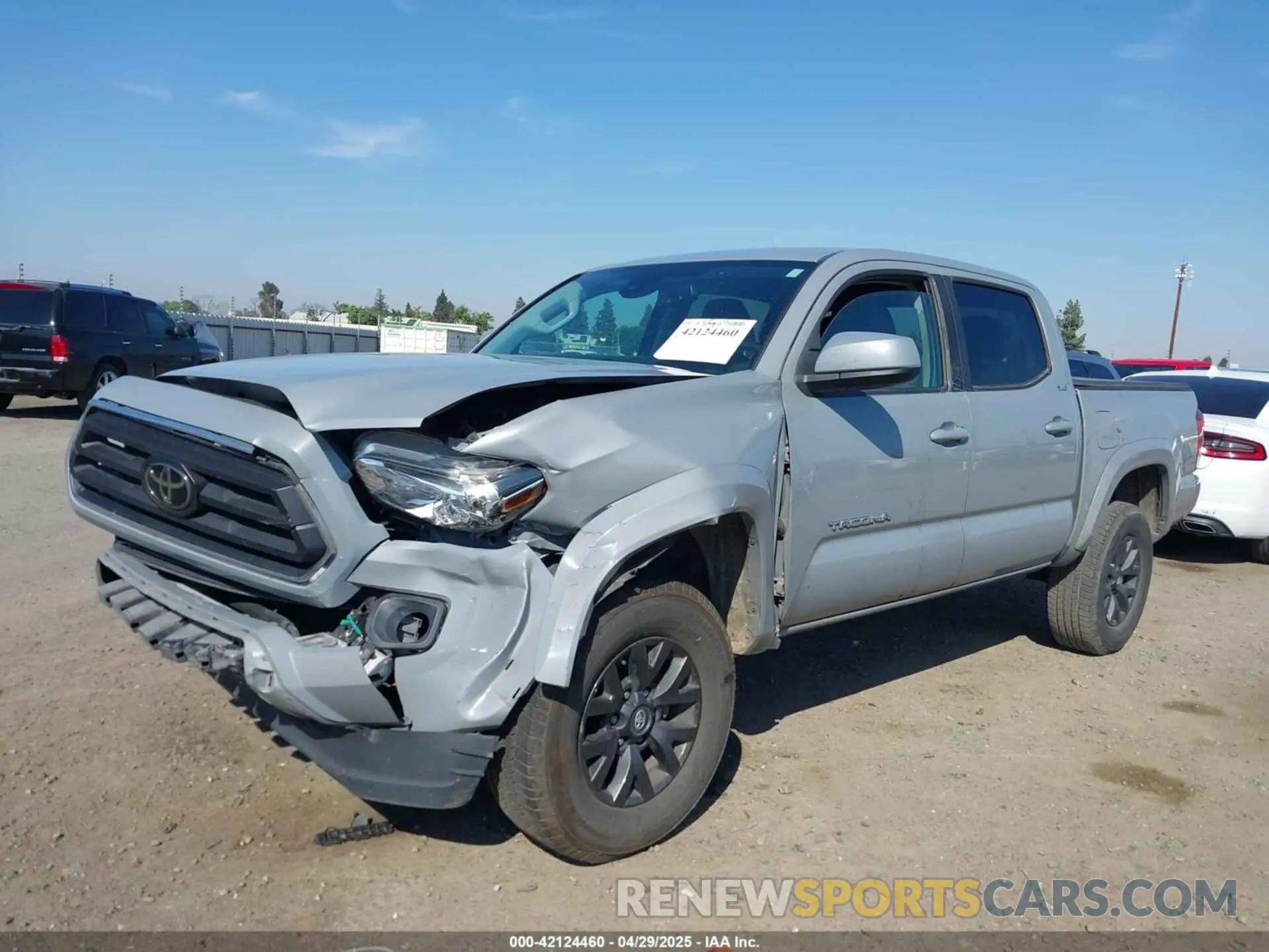 14 fotografías del automóvil dañado 3TMAZ5CN8MM143036 TOYOTA TACOMA 2021