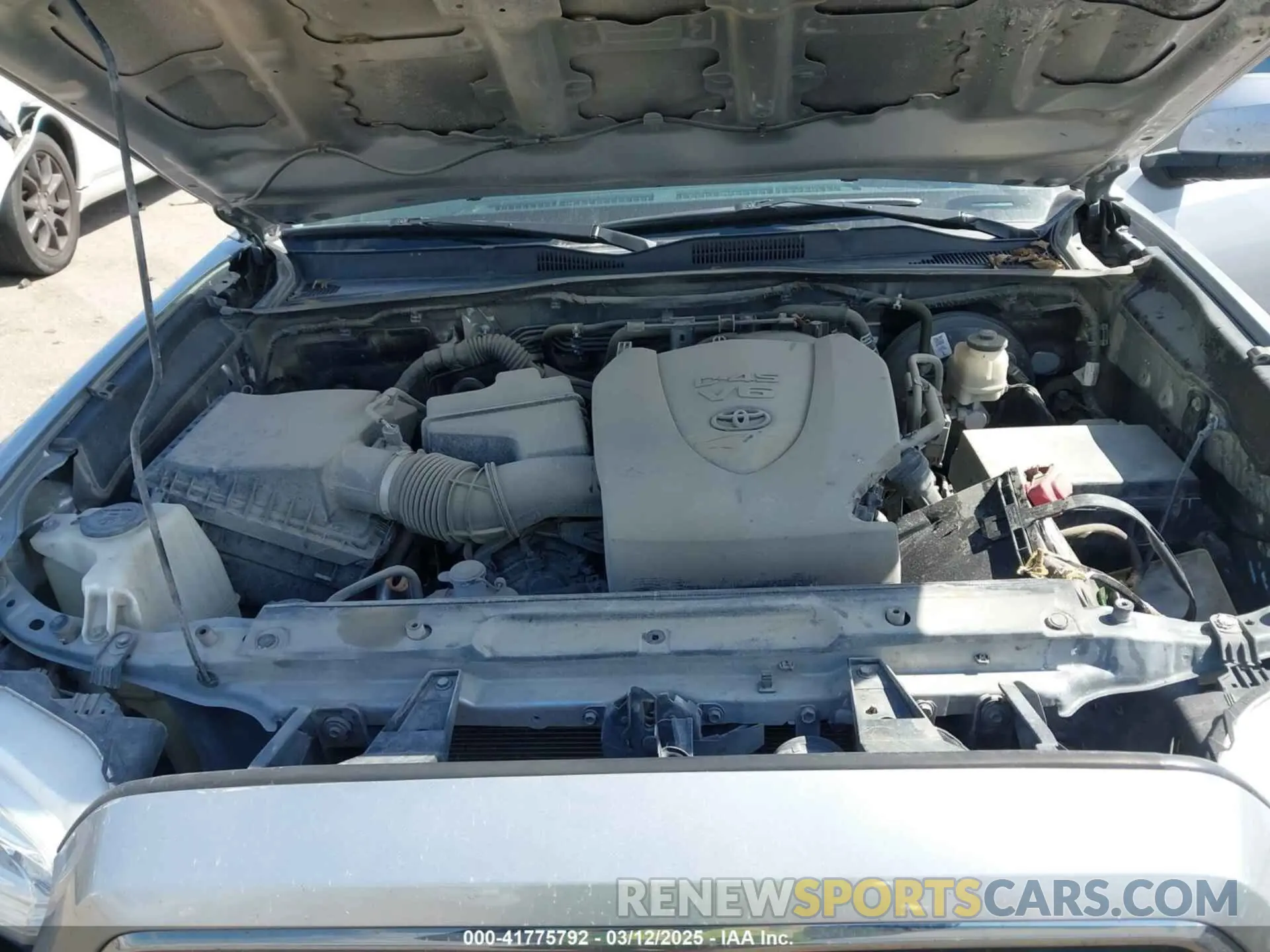 10 fotografías del automóvil dañado 3TMAZ5CN8MM150620 TOYOTA TACOMA 2021