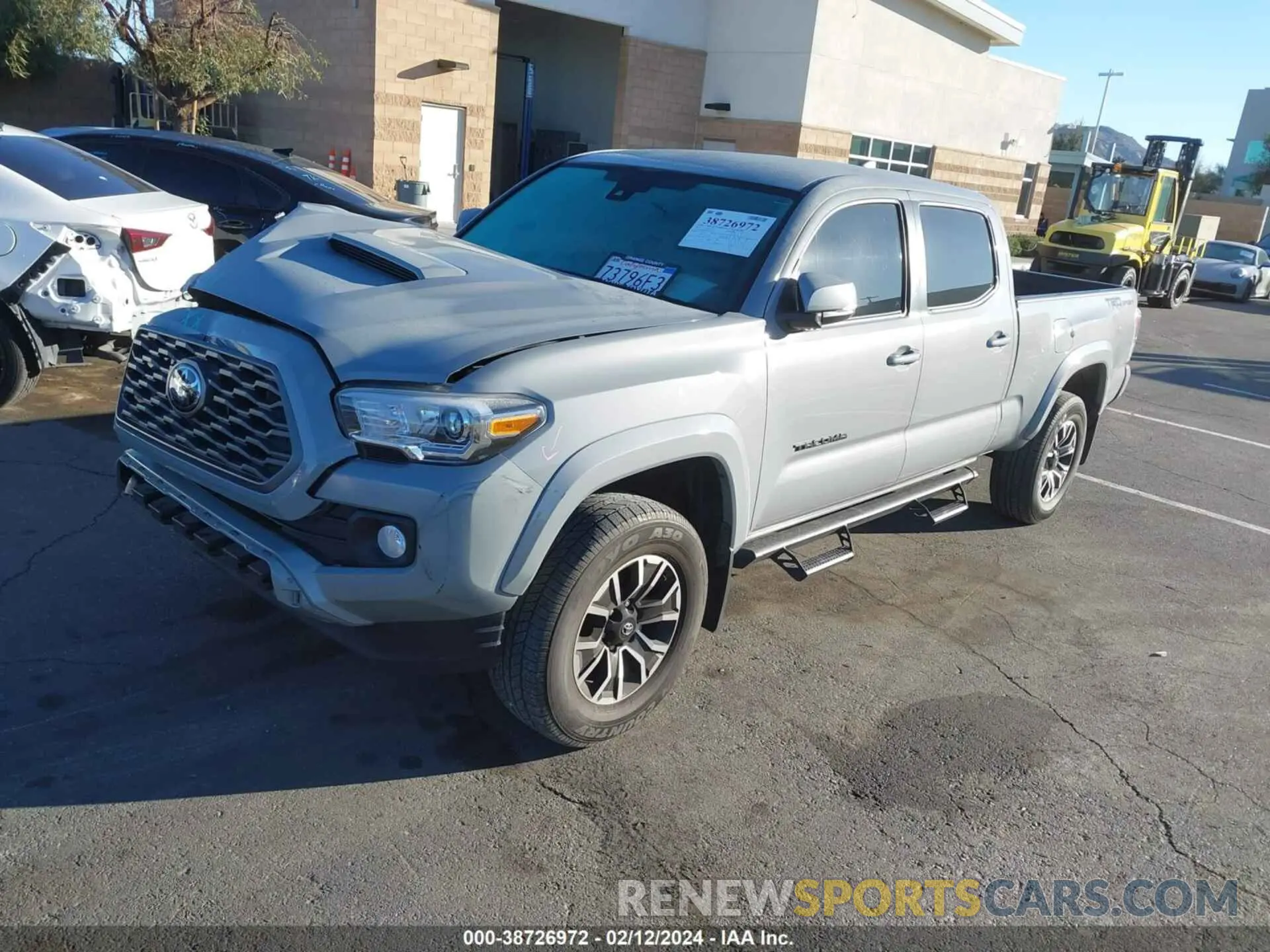 2 fotografías del automóvil dañado 3TMBZ5DN1MM031312 TOYOTA TACOMA 2021