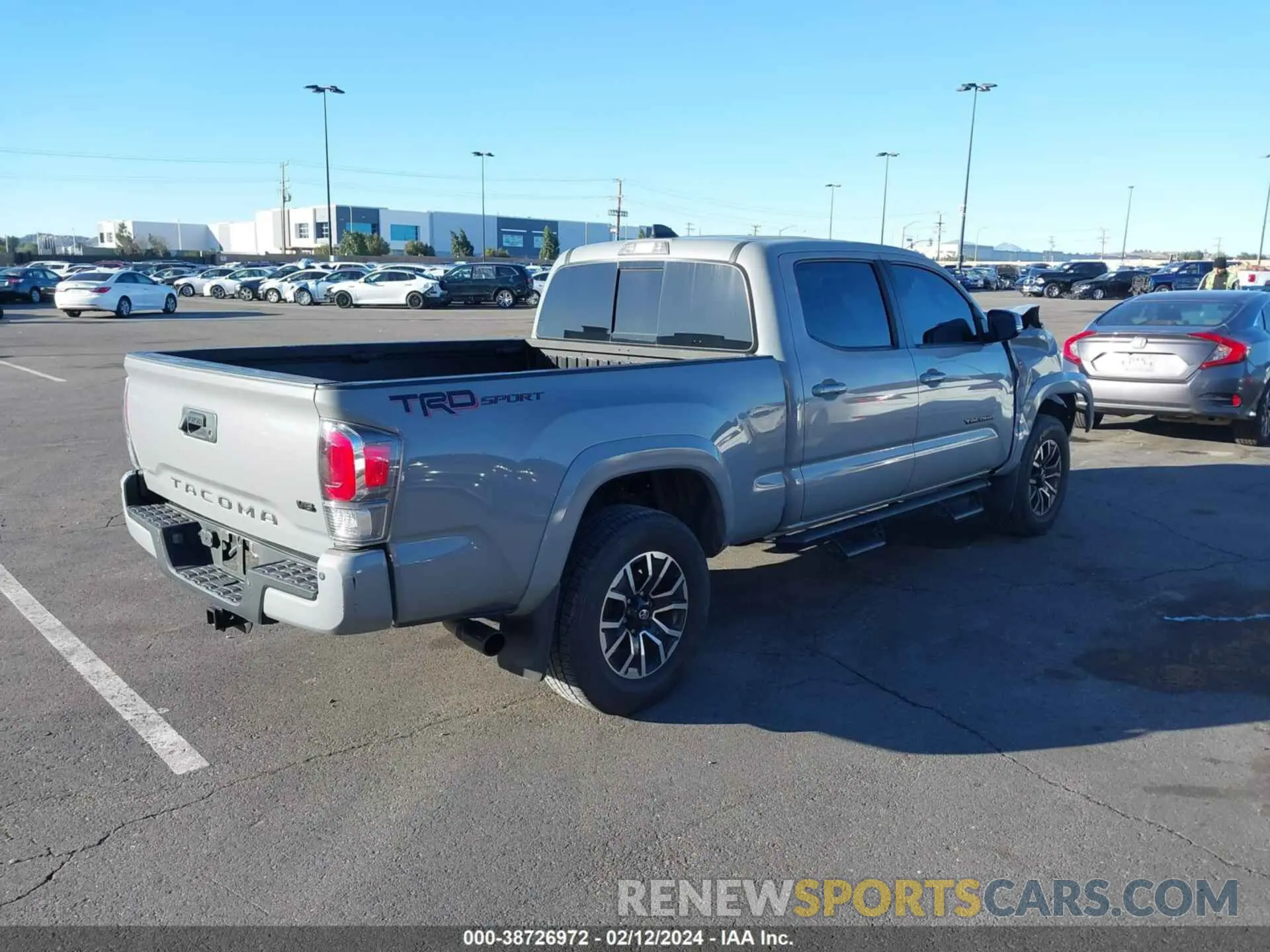 4 fotografías del automóvil dañado 3TMBZ5DN1MM031312 TOYOTA TACOMA 2021