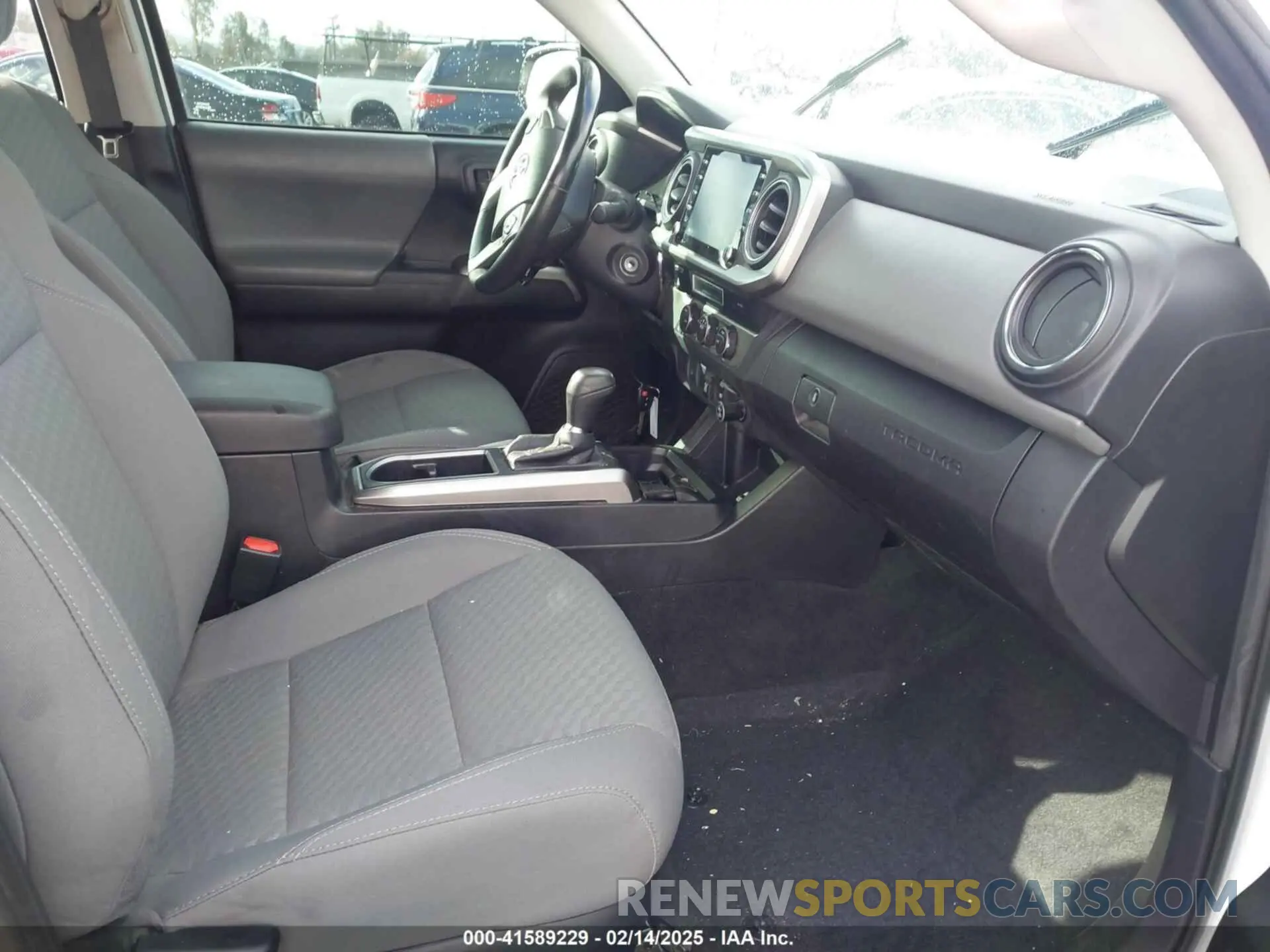 5 fotografías del automóvil dañado 3TMBZ5DN2MM030590 TOYOTA TACOMA 2021