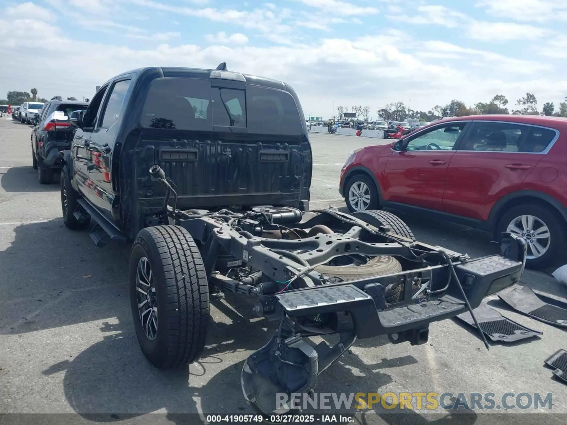 3 fotografías del automóvil dañado 3TMBZ5DN3MM031912 TOYOTA TACOMA 2021