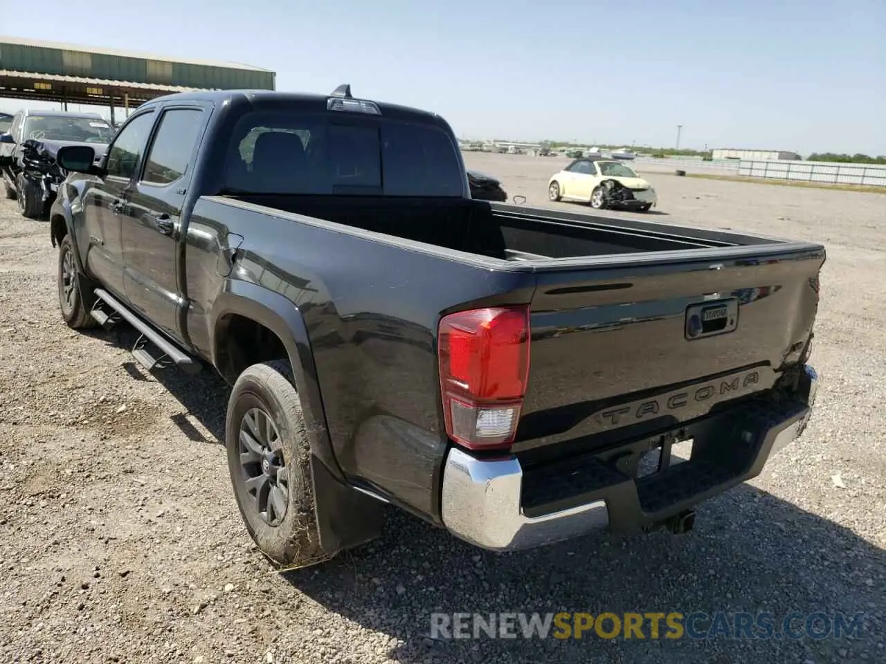 3 fotografías del automóvil dañado 3TMBZ5DN8MM031209 TOYOTA TACOMA 2021