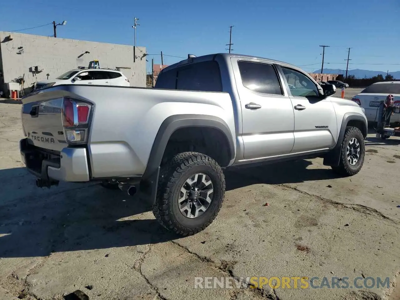 3 fotografías del automóvil dañado 3TMCZ5AN0MM389168 TOYOTA TACOMA 2021