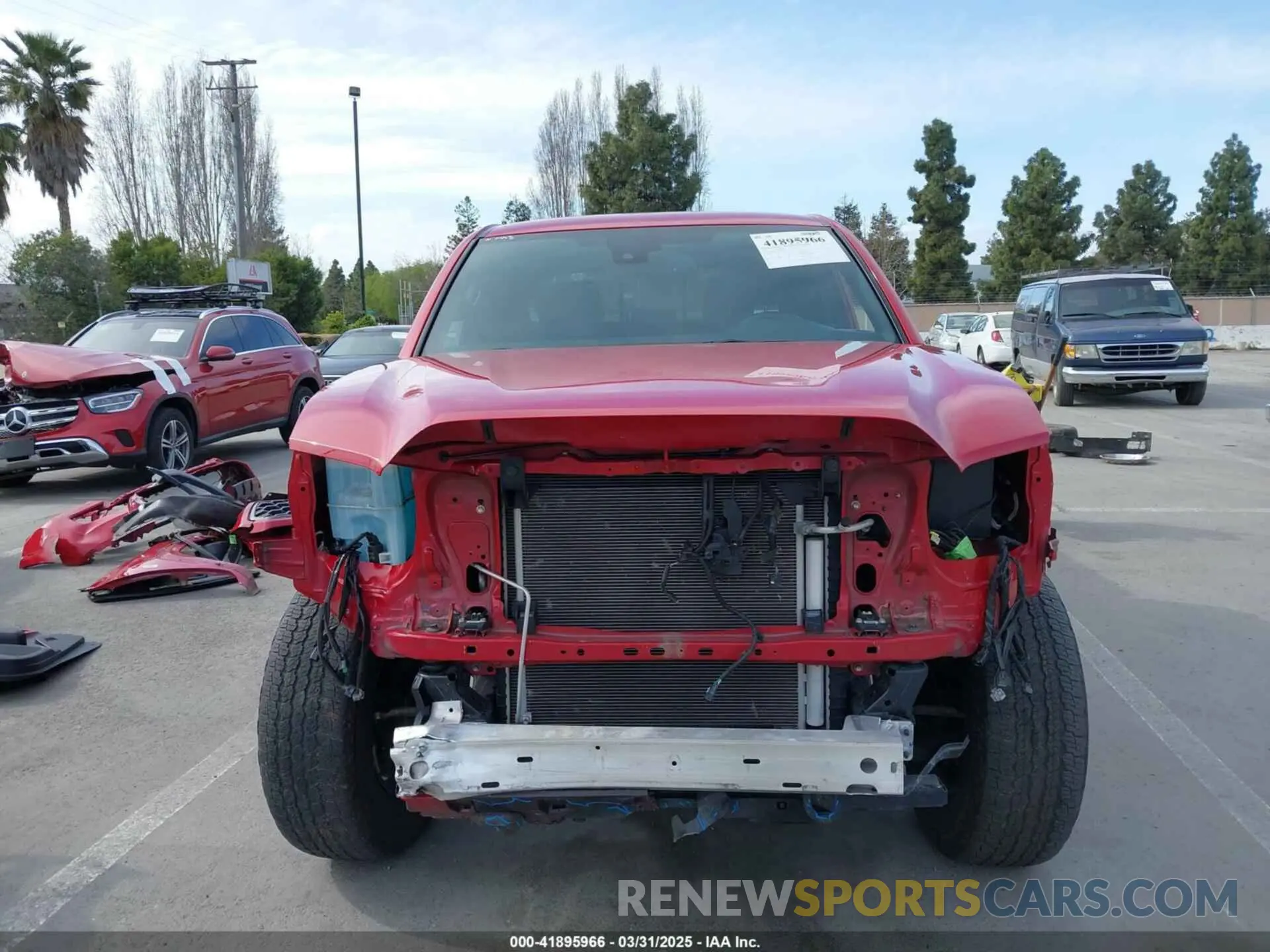 12 fotografías del automóvil dañado 3TMCZ5AN0MM416627 TOYOTA TACOMA 2021
