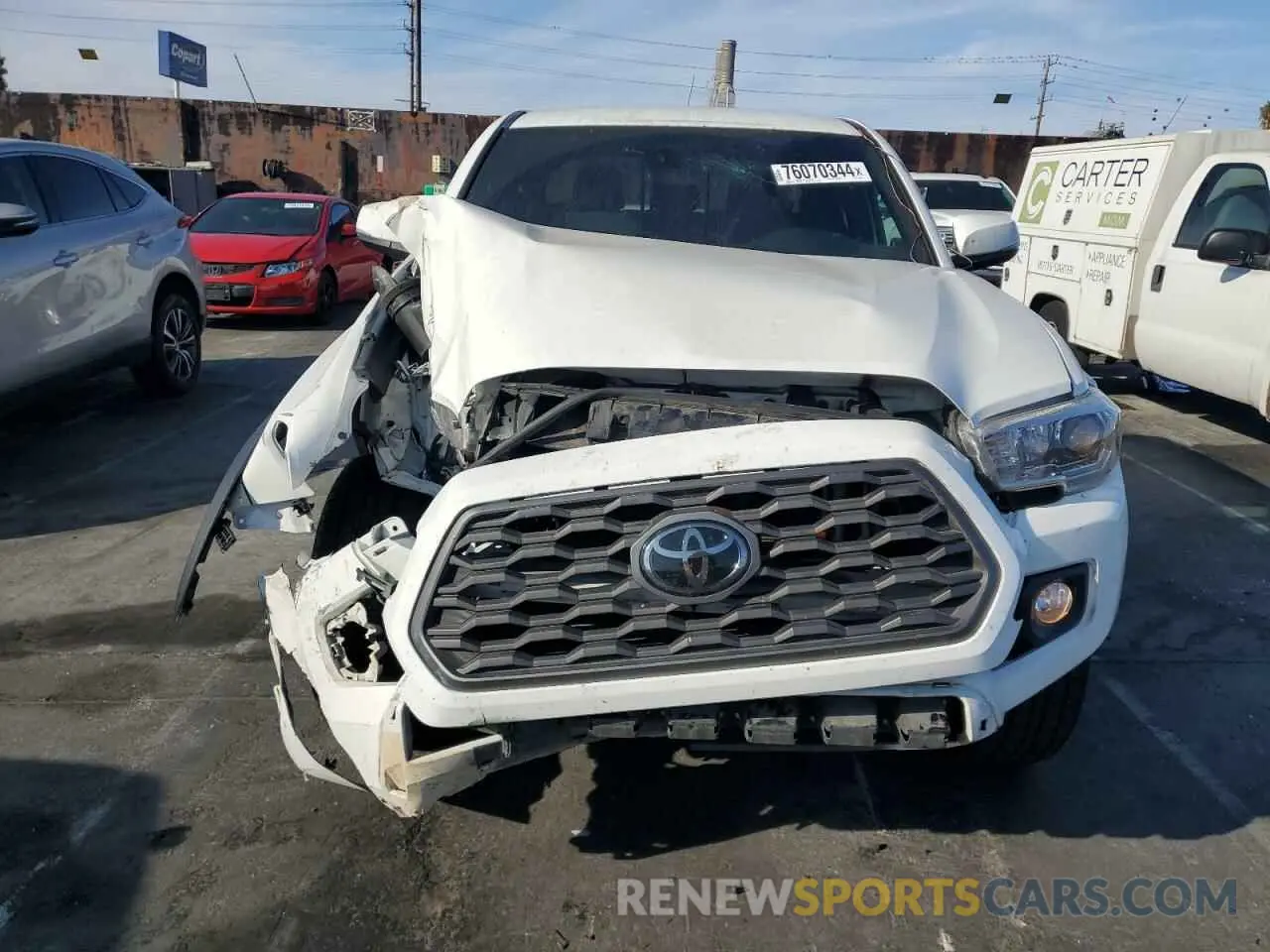 5 fotografías del automóvil dañado 3TMCZ5AN0MM434304 TOYOTA TACOMA 2021