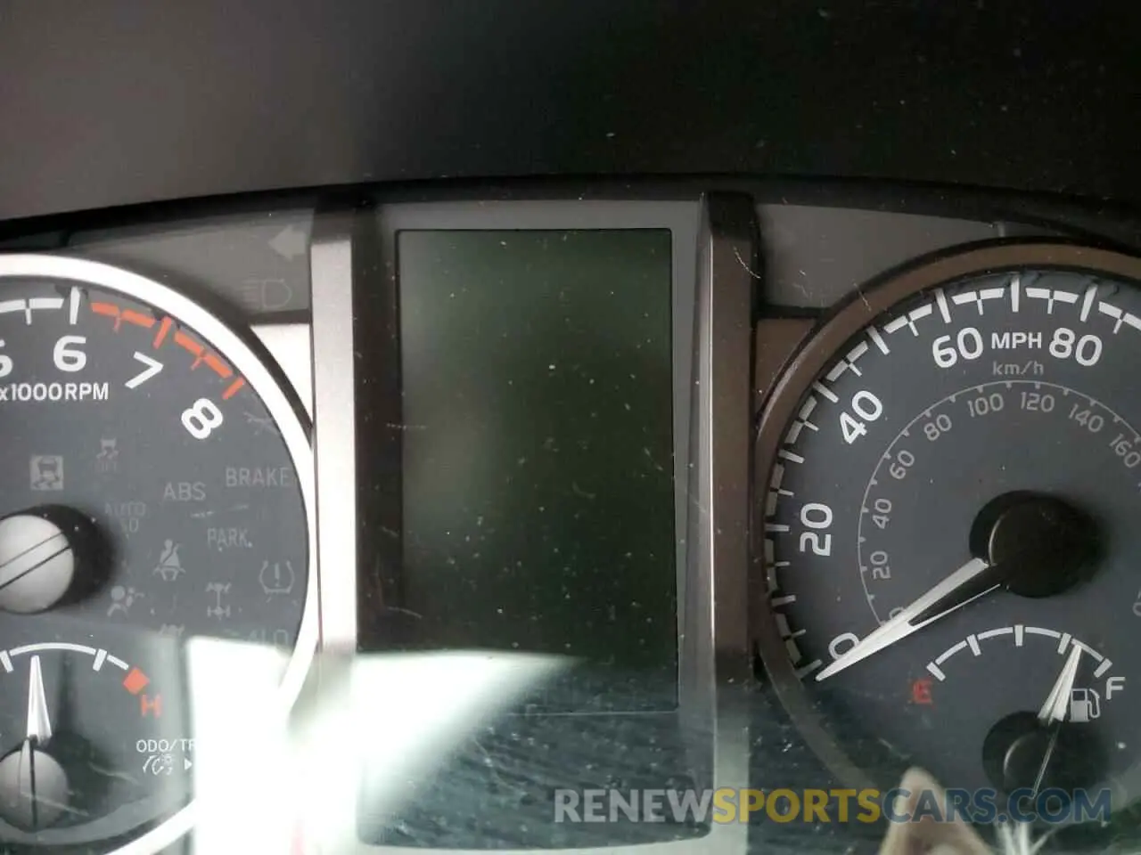 9 fotografías del automóvil dañado 3TMCZ5AN0MM437946 TOYOTA TACOMA 2021