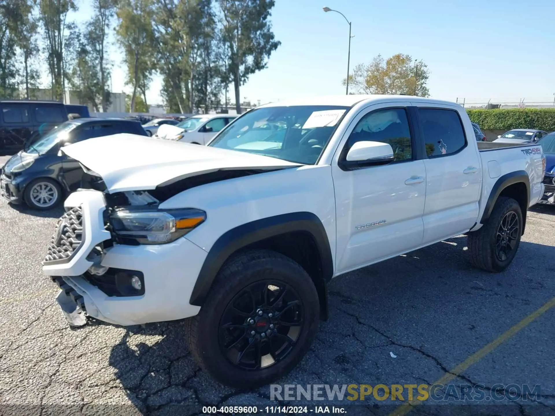 2 fotografías del automóvil dañado 3TMCZ5AN0MM449854 TOYOTA TACOMA 2021