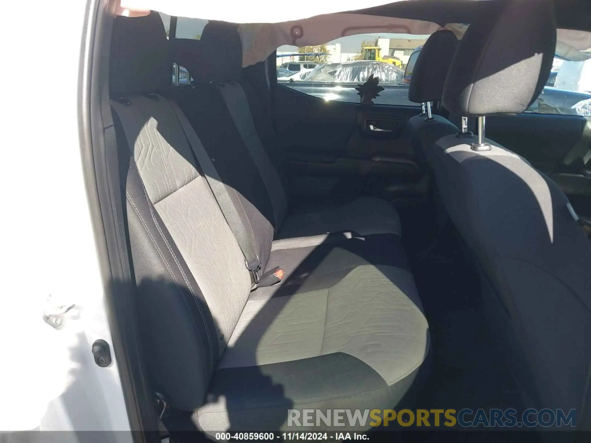 8 fotografías del automóvil dañado 3TMCZ5AN0MM449854 TOYOTA TACOMA 2021
