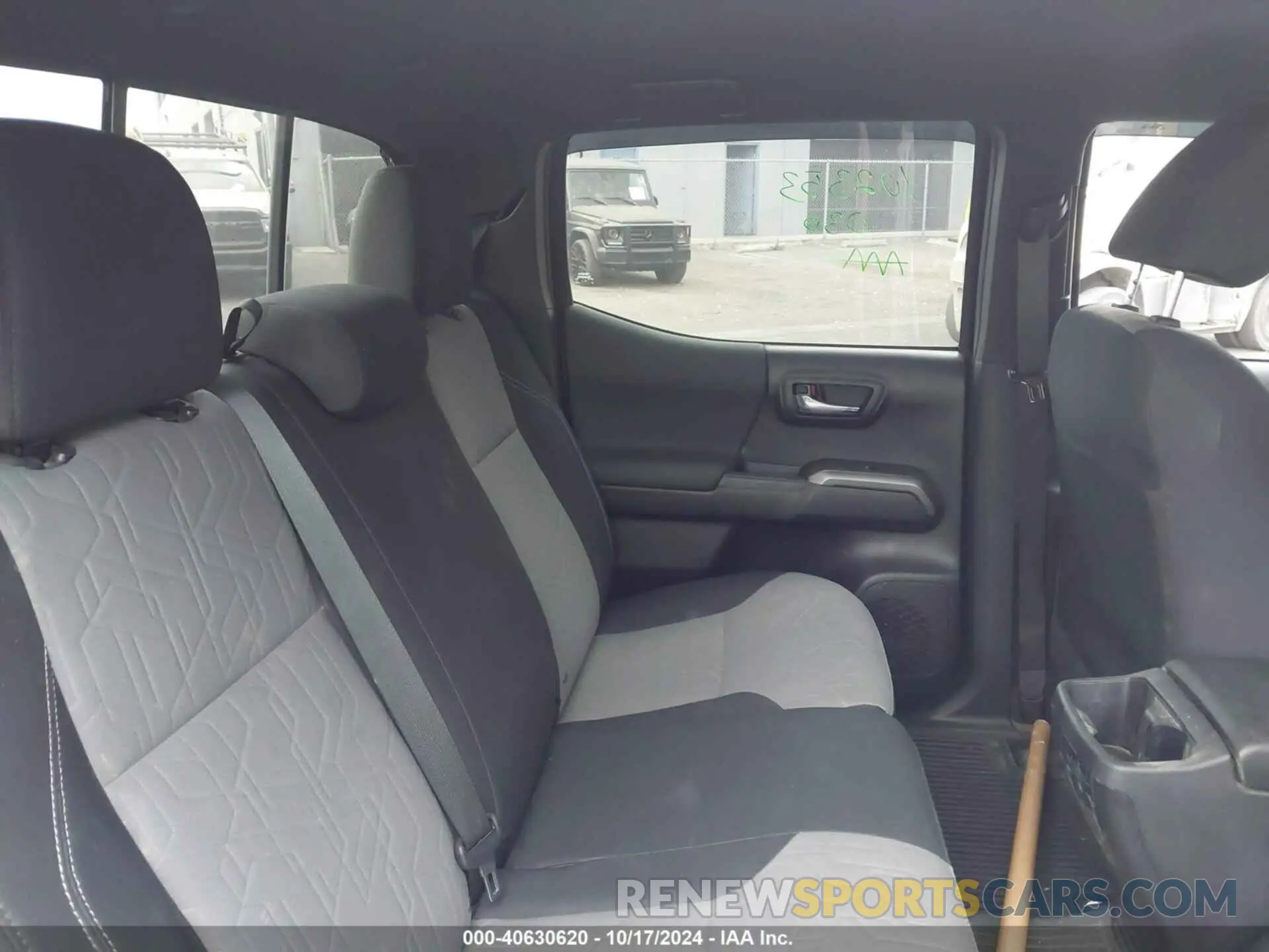 8 fotografías del automóvil dañado 3TMCZ5AN0MM451426 TOYOTA TACOMA 2021