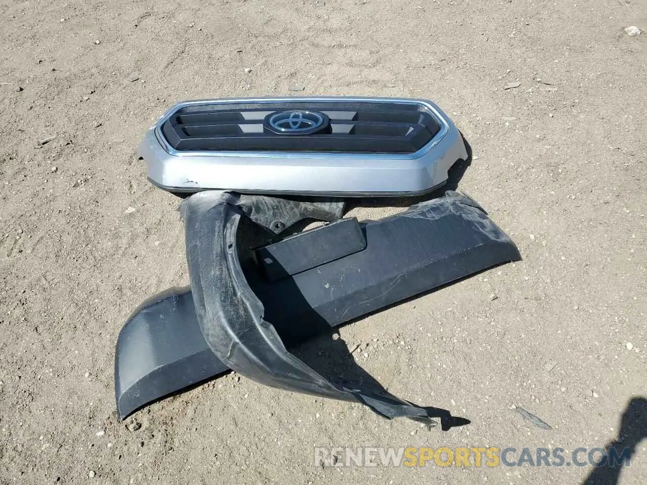 12 fotografías del automóvil dañado 3TMCZ5AN1MM400257 TOYOTA TACOMA 2021