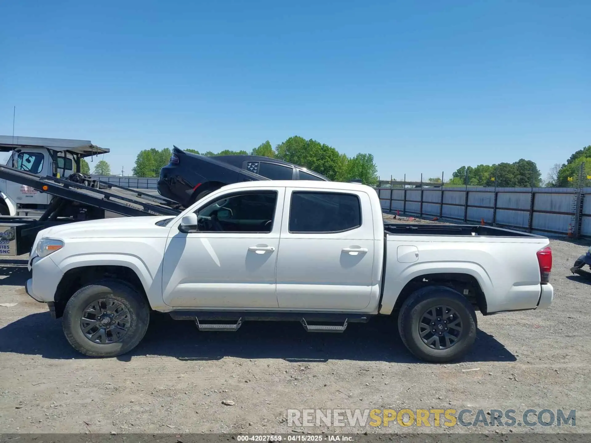 13 fotografías del automóvil dañado 3TMCZ5AN1MM406639 TOYOTA TACOMA 2021