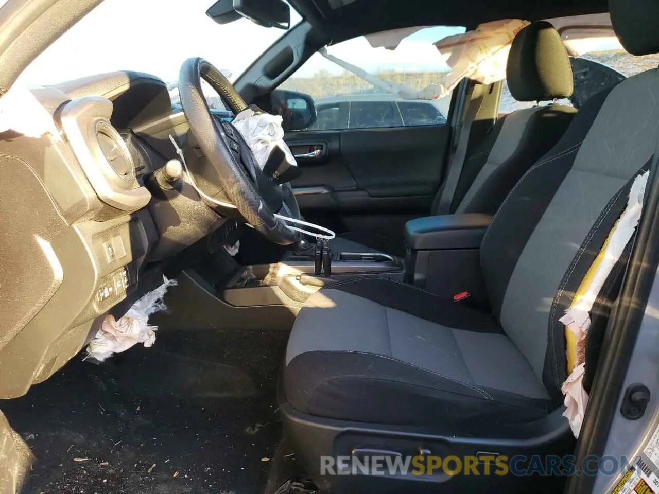 7 fotografías del automóvil dañado 3TMCZ5AN2MM411350 TOYOTA TACOMA 2021