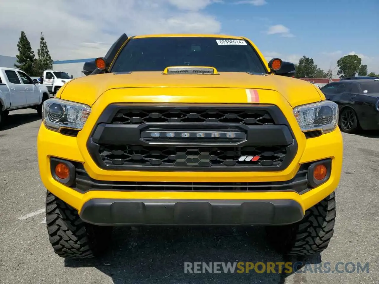 5 fotografías del automóvil dañado 3TMCZ5AN2MM413728 TOYOTA TACOMA 2021