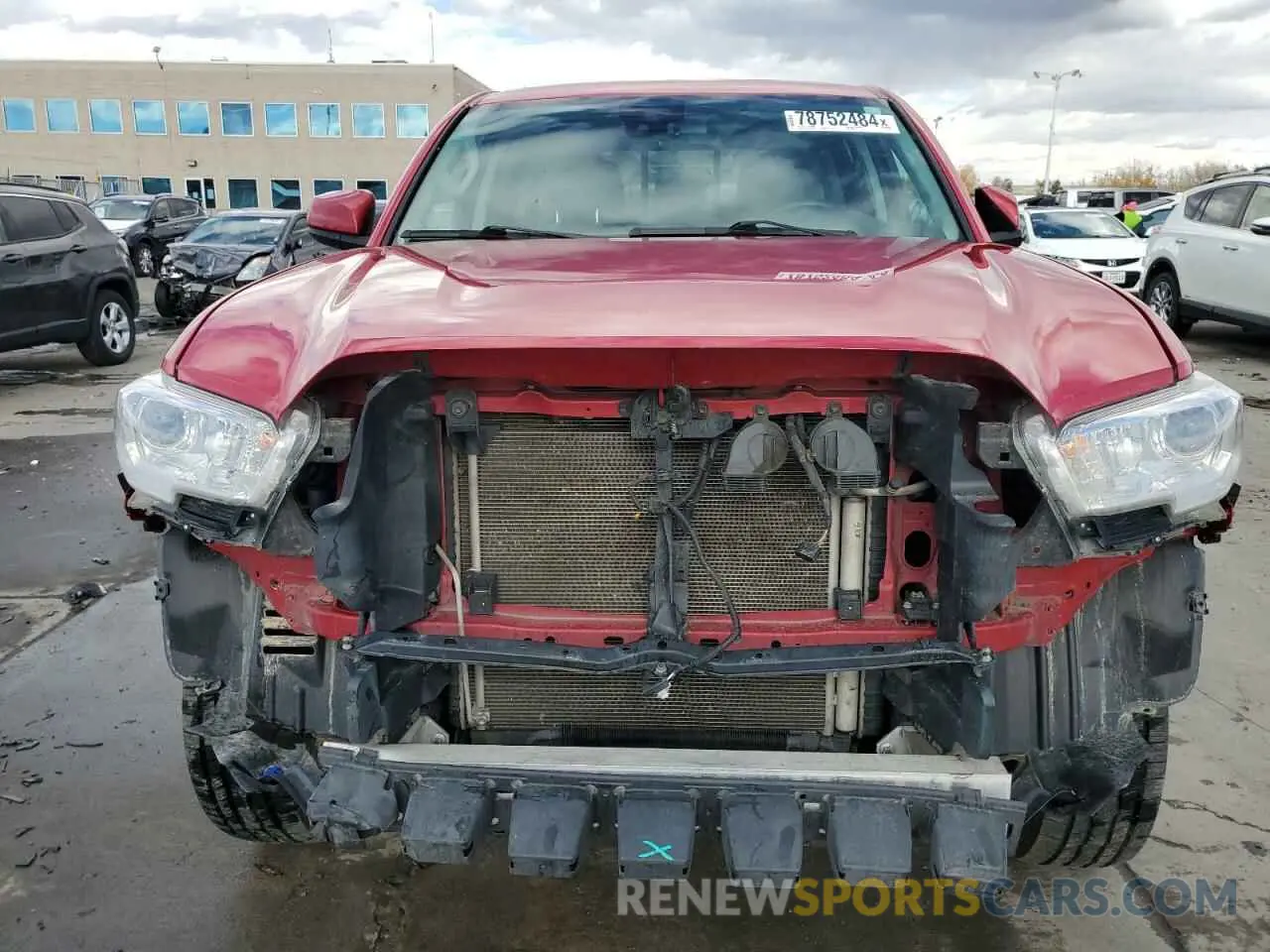 5 fotografías del automóvil dañado 3TMCZ5AN2MM418041 TOYOTA TACOMA 2021