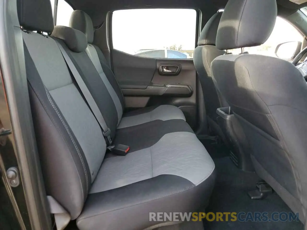 10 fotografías del automóvil dañado 3TMCZ5AN3MM375751 TOYOTA TACOMA 2021