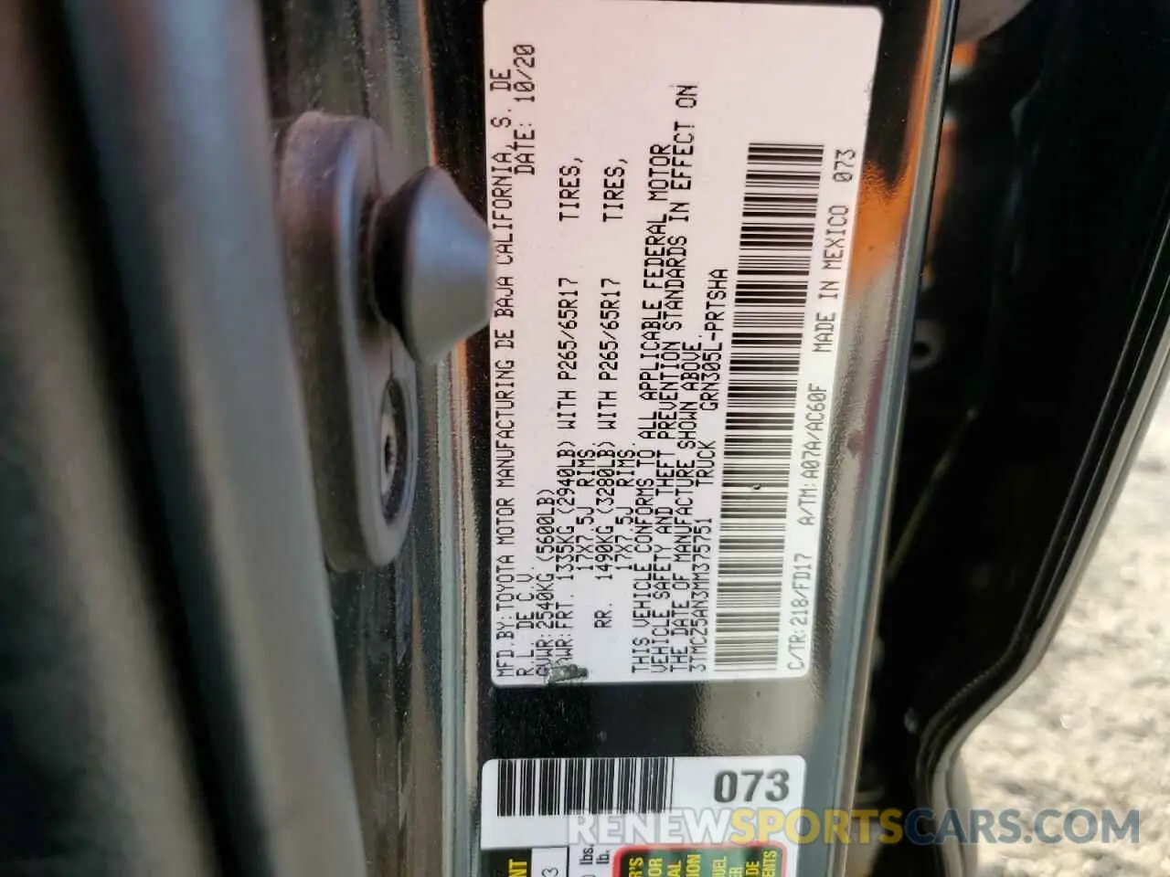 12 fotografías del automóvil dañado 3TMCZ5AN3MM375751 TOYOTA TACOMA 2021