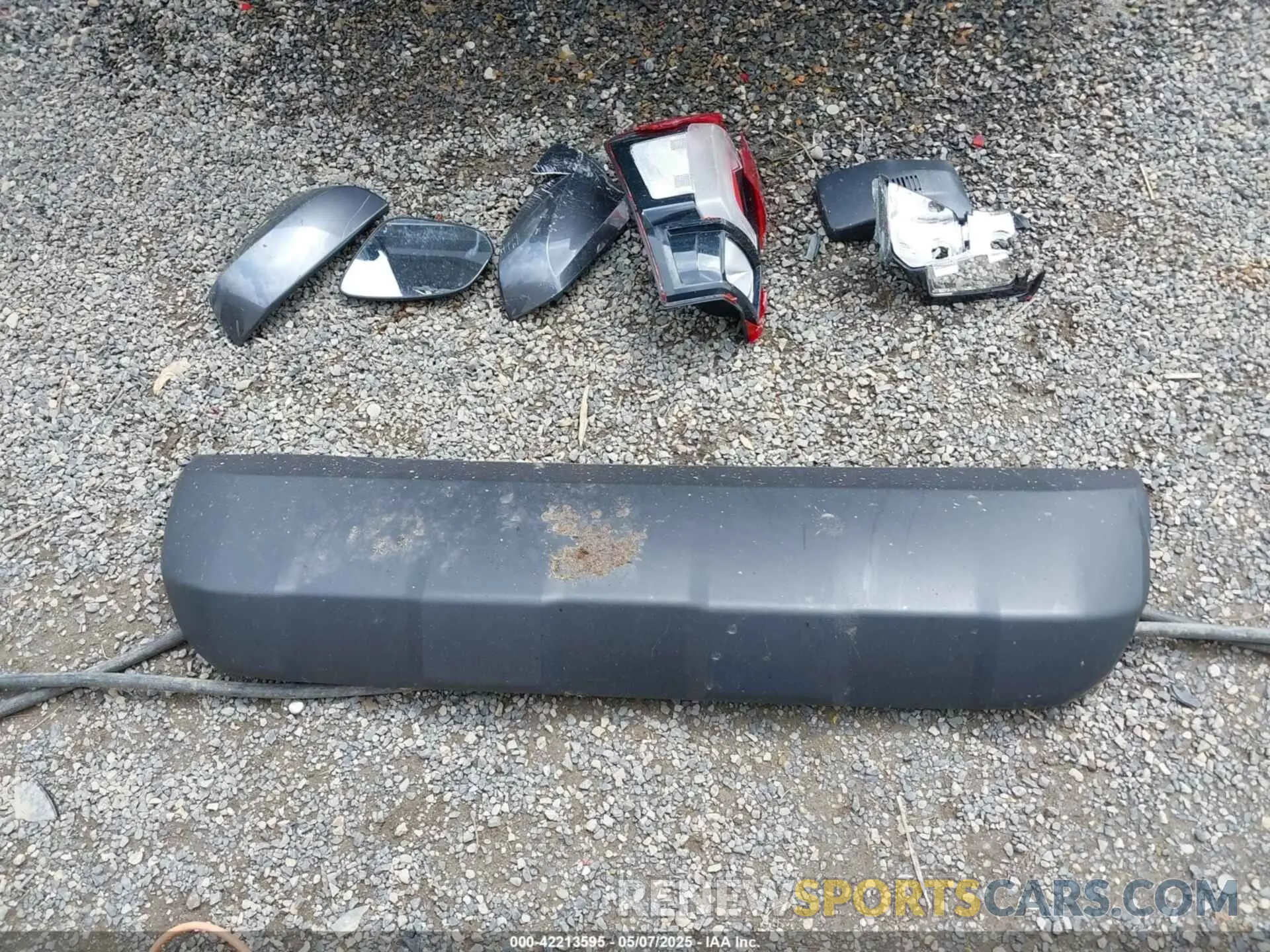 12 fotografías del automóvil dañado 3TMCZ5AN3MM391061 TOYOTA TACOMA 2021