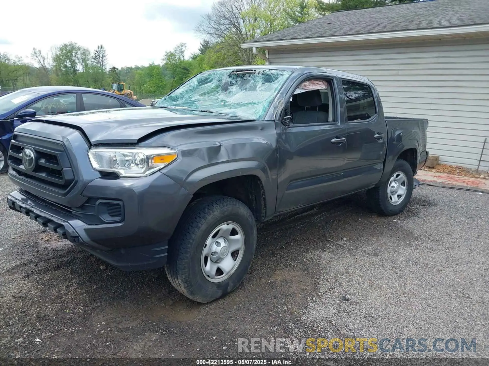 2 fotografías del automóvil dañado 3TMCZ5AN3MM391061 TOYOTA TACOMA 2021