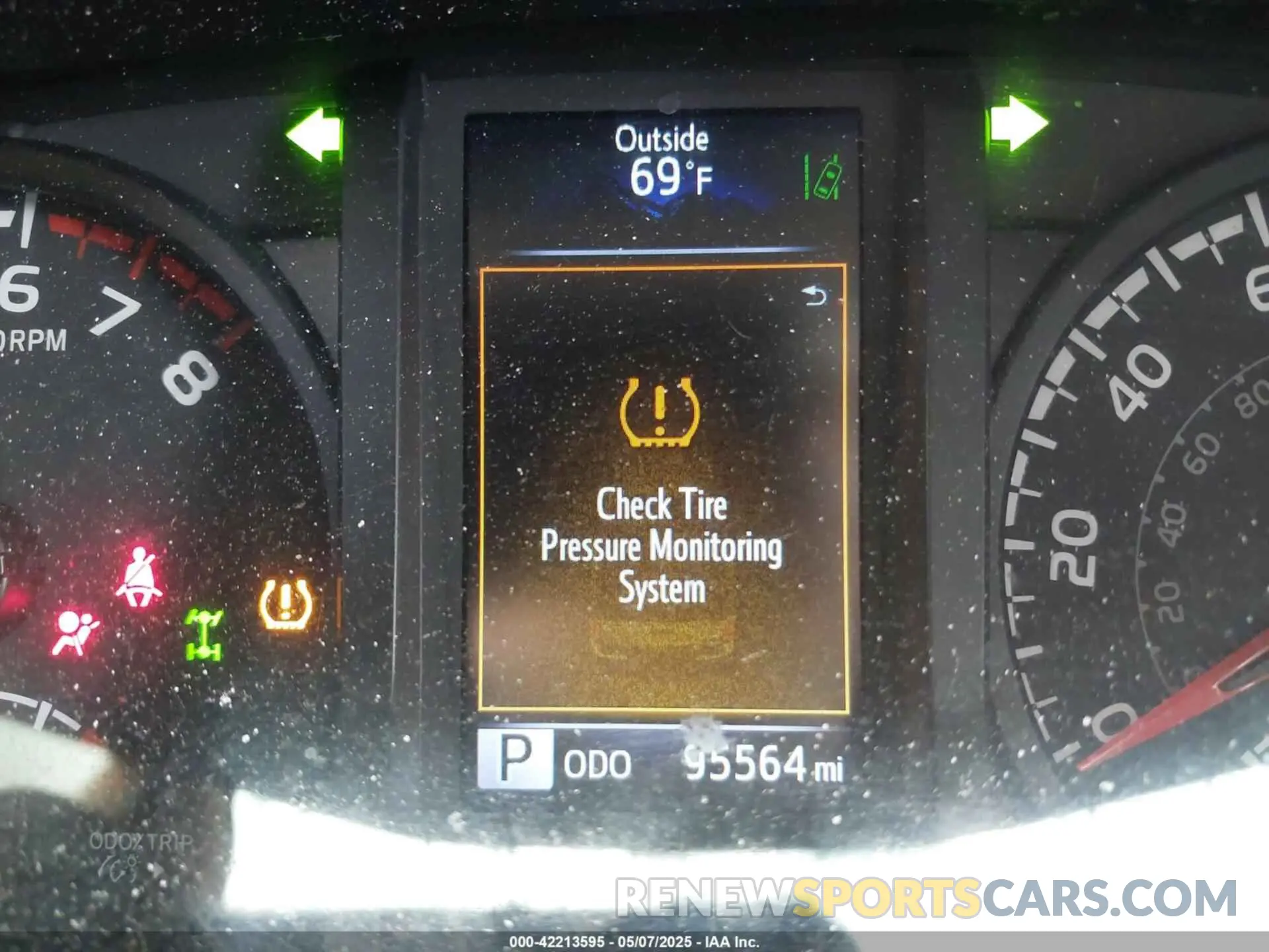 7 fotografías del automóvil dañado 3TMCZ5AN3MM391061 TOYOTA TACOMA 2021