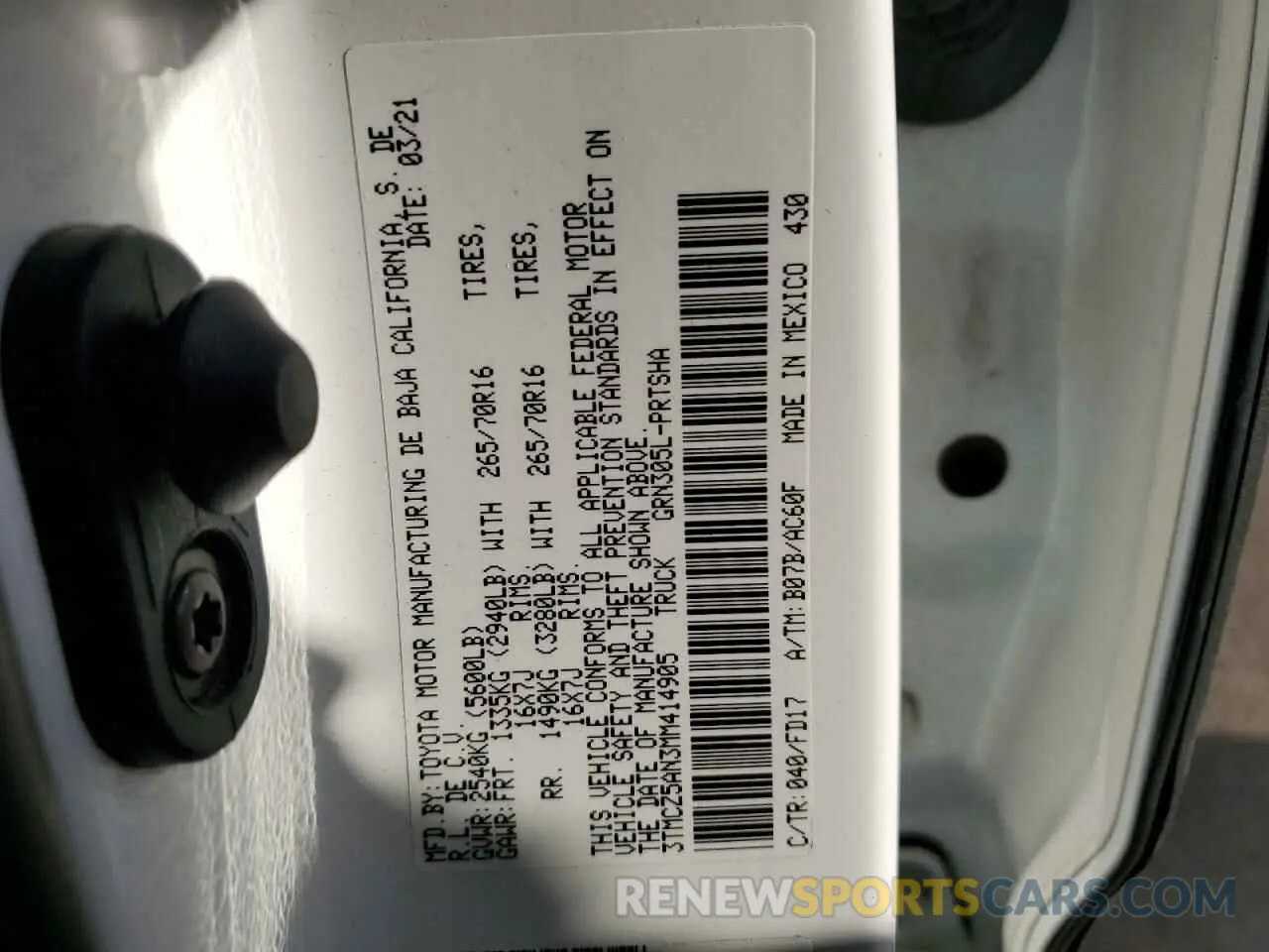 12 fotografías del automóvil dañado 3TMCZ5AN3MM414905 TOYOTA TACOMA 2021
