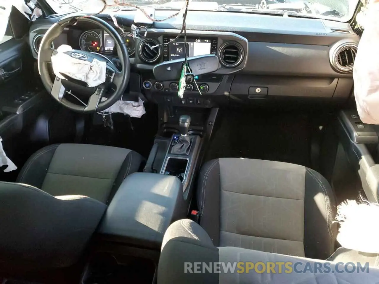 8 fotografías del automóvil dañado 3TMCZ5AN4MM371496 TOYOTA TACOMA 2021