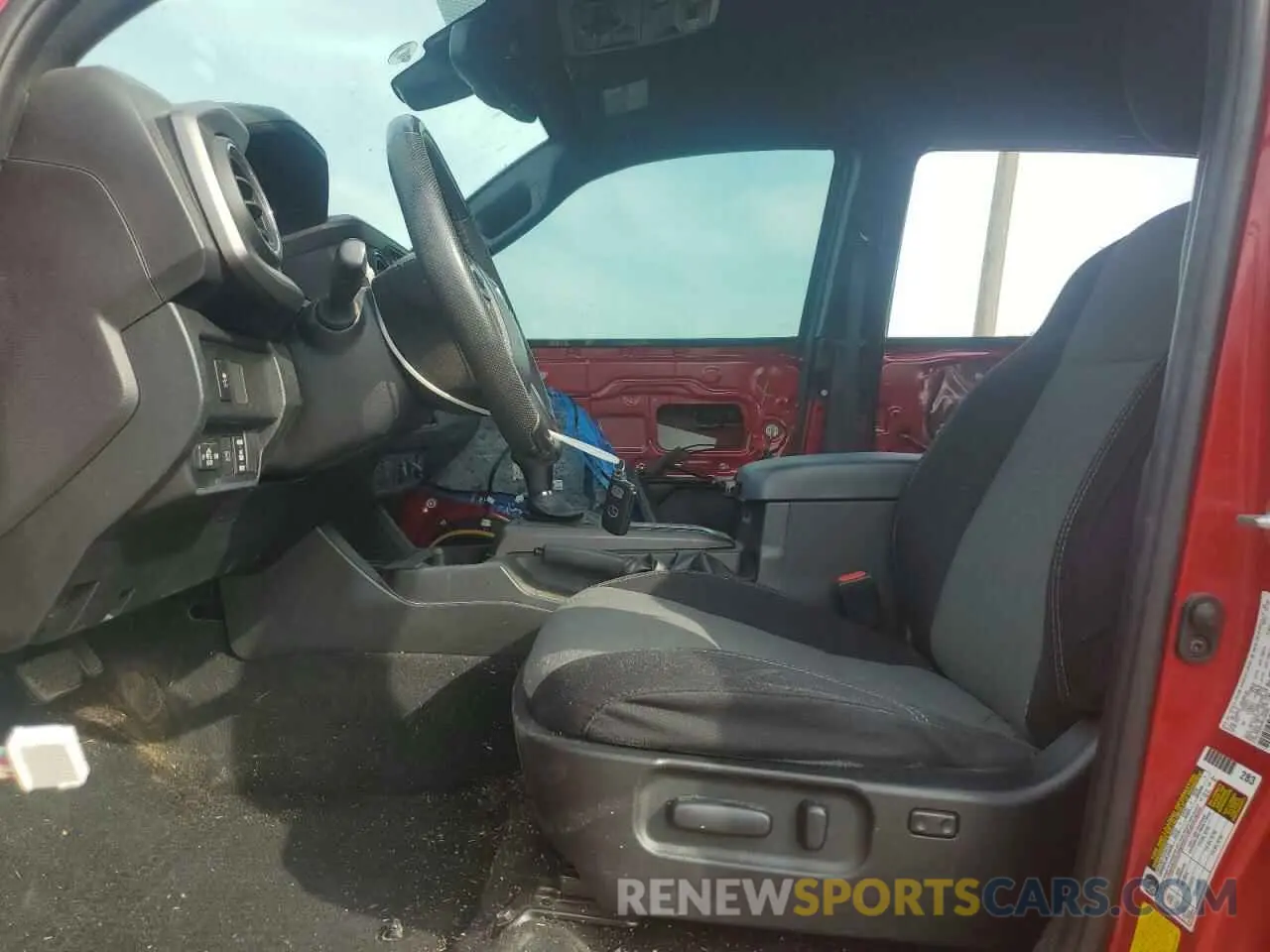 7 fotografías del automóvil dañado 3TMCZ5AN4MM394406 TOYOTA TACOMA 2021
