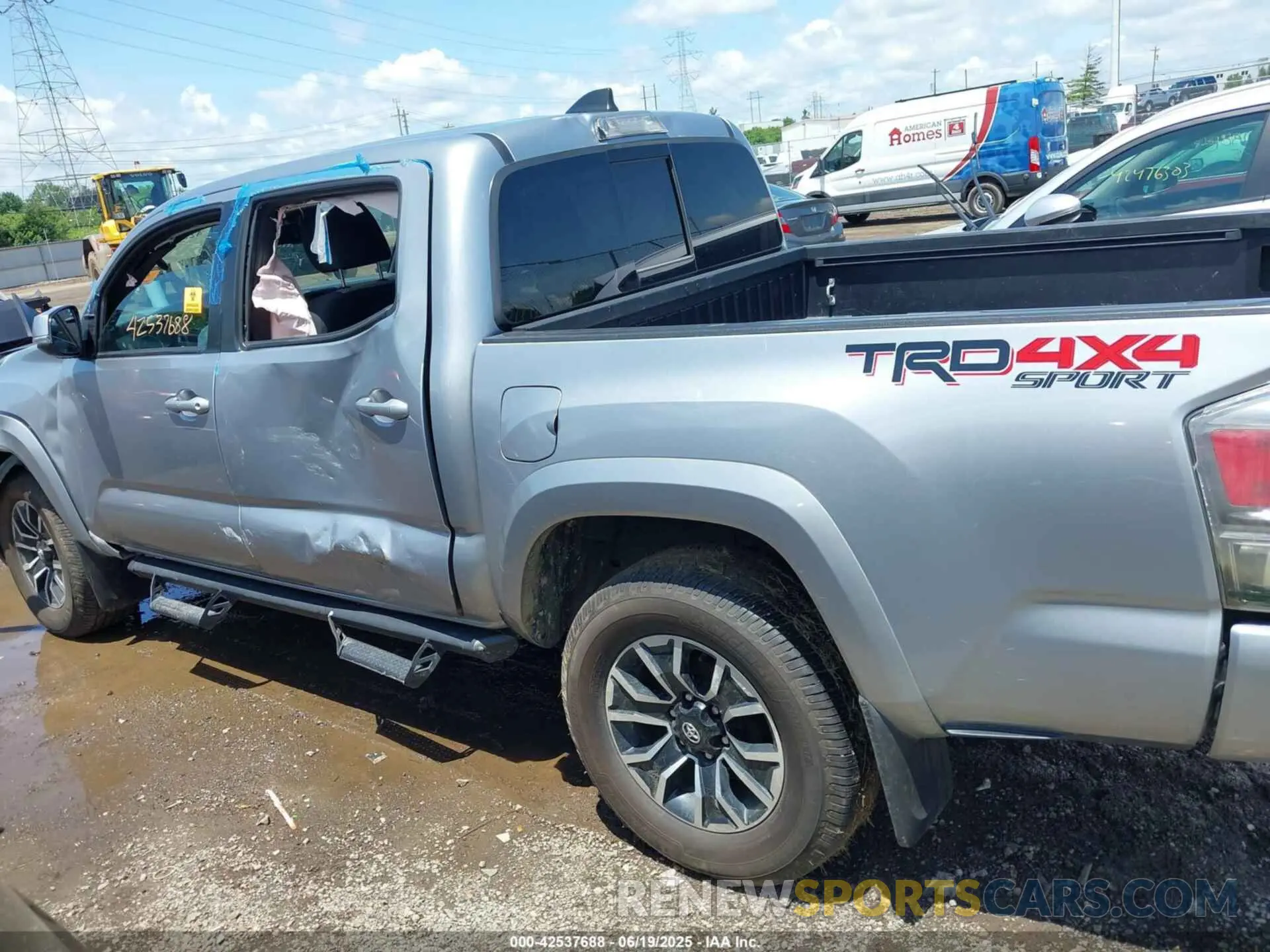 14 fotografías del automóvil dañado 3TMCZ5AN4MM413309 TOYOTA TACOMA 2021