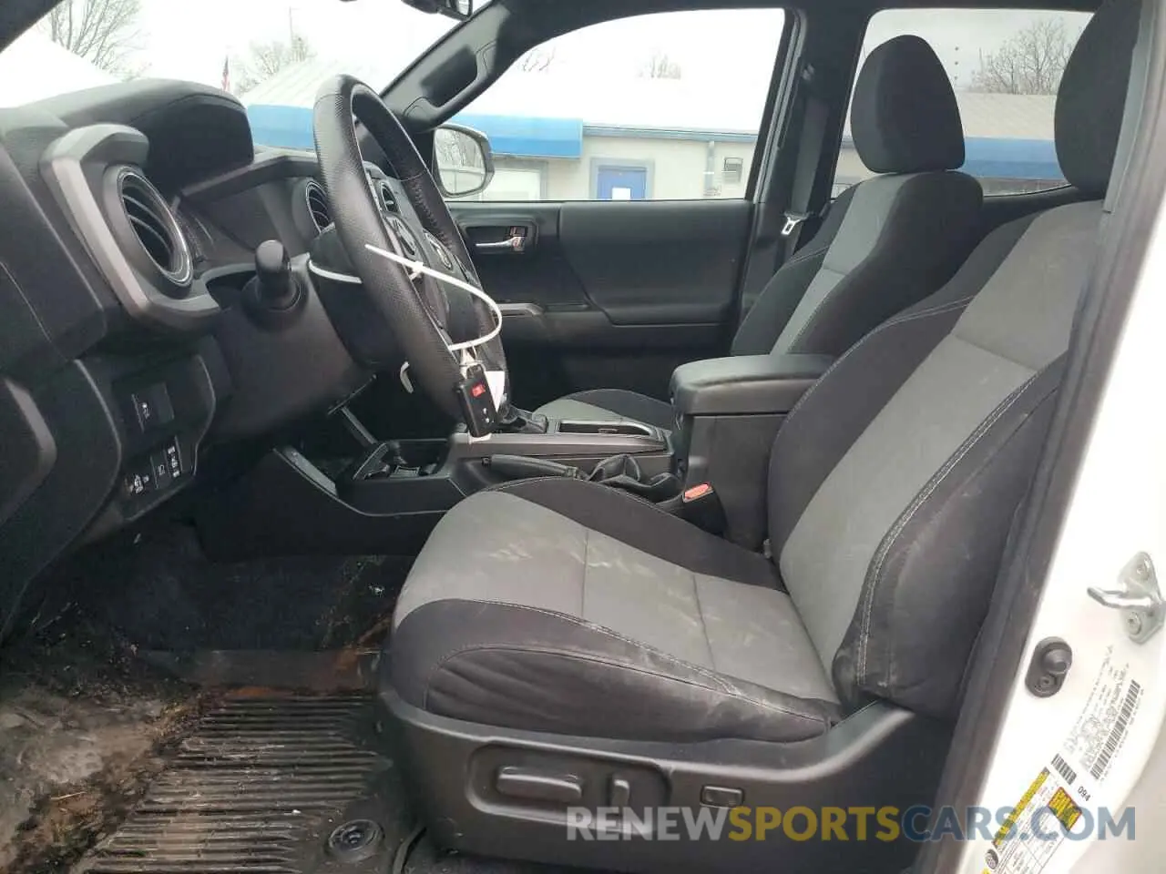 7 fotografías del automóvil dañado 3TMCZ5AN4MM431874 TOYOTA TACOMA 2021