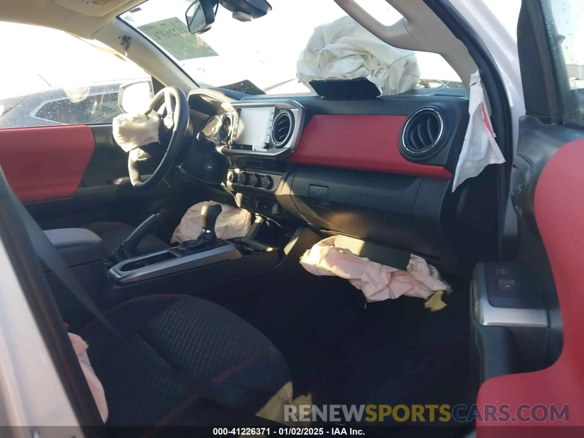 5 fotografías del automóvil dañado 3TMCZ5AN4MM442230 TOYOTA TACOMA 2021