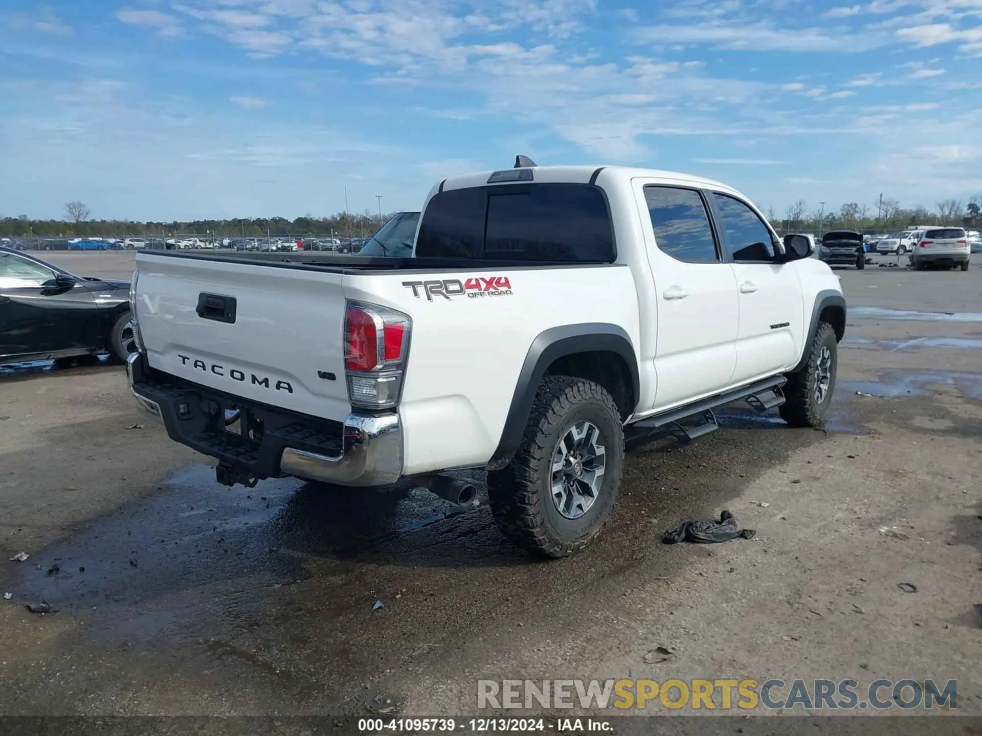 4 fotografías del automóvil dañado 3TMCZ5AN4MM442650 TOYOTA TACOMA 2021