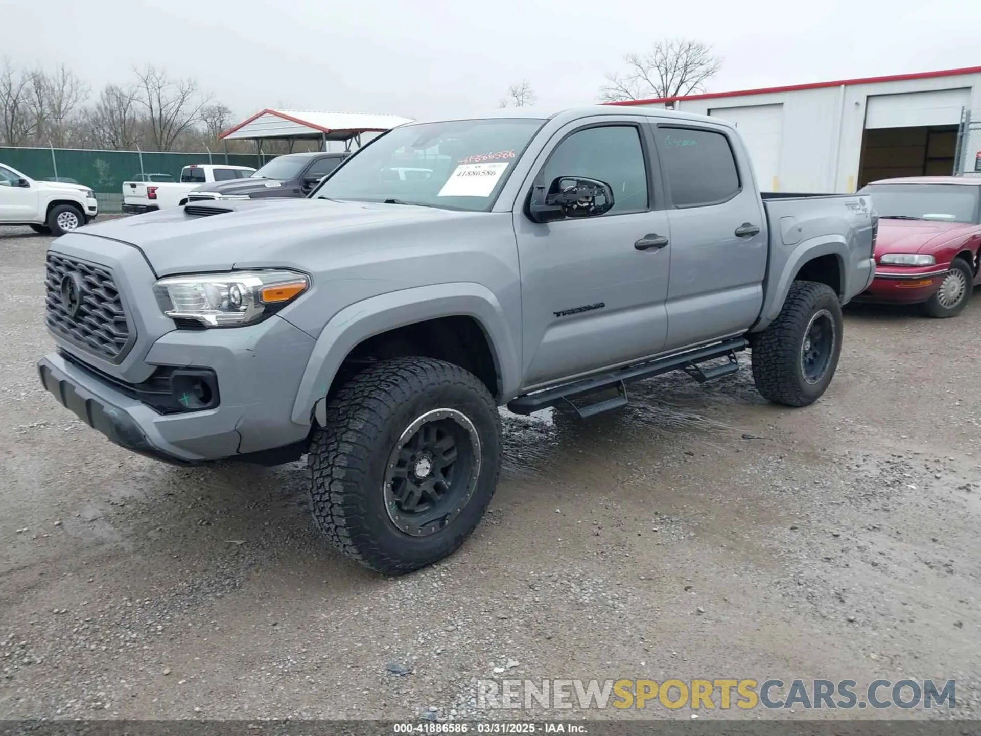 2 fotografías del automóvil dañado 3TMCZ5AN5MM372821 TOYOTA TACOMA 2021
