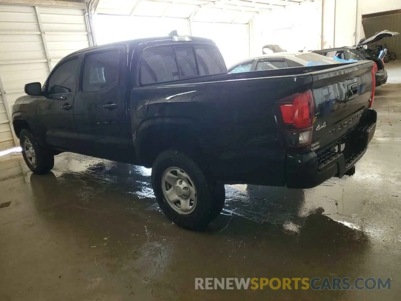 2 fotografías del automóvil dañado 3TMCZ5AN5MM391367 TOYOTA TACOMA 2021