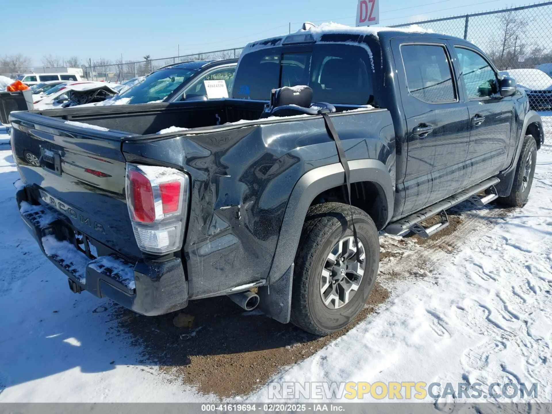 4 fotografías del automóvil dañado 3TMCZ5AN5MM410340 TOYOTA TACOMA 2021