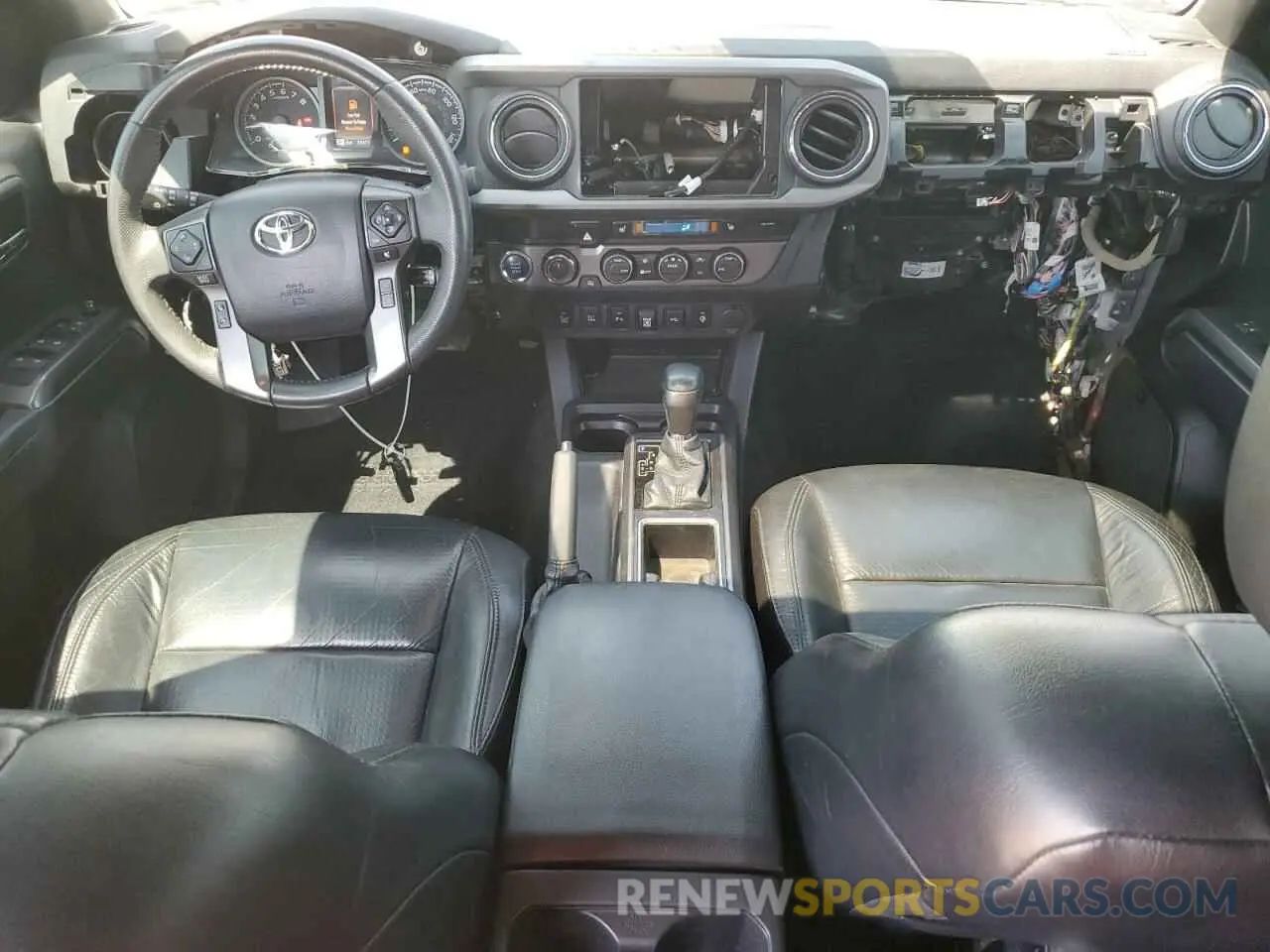8 fotografías del automóvil dañado 3TMCZ5AN5MM412301 TOYOTA TACOMA 2021