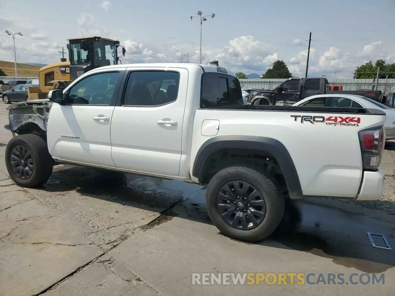 2 fotografías del automóvil dañado 3TMCZ5AN5MM419927 TOYOTA TACOMA 2021