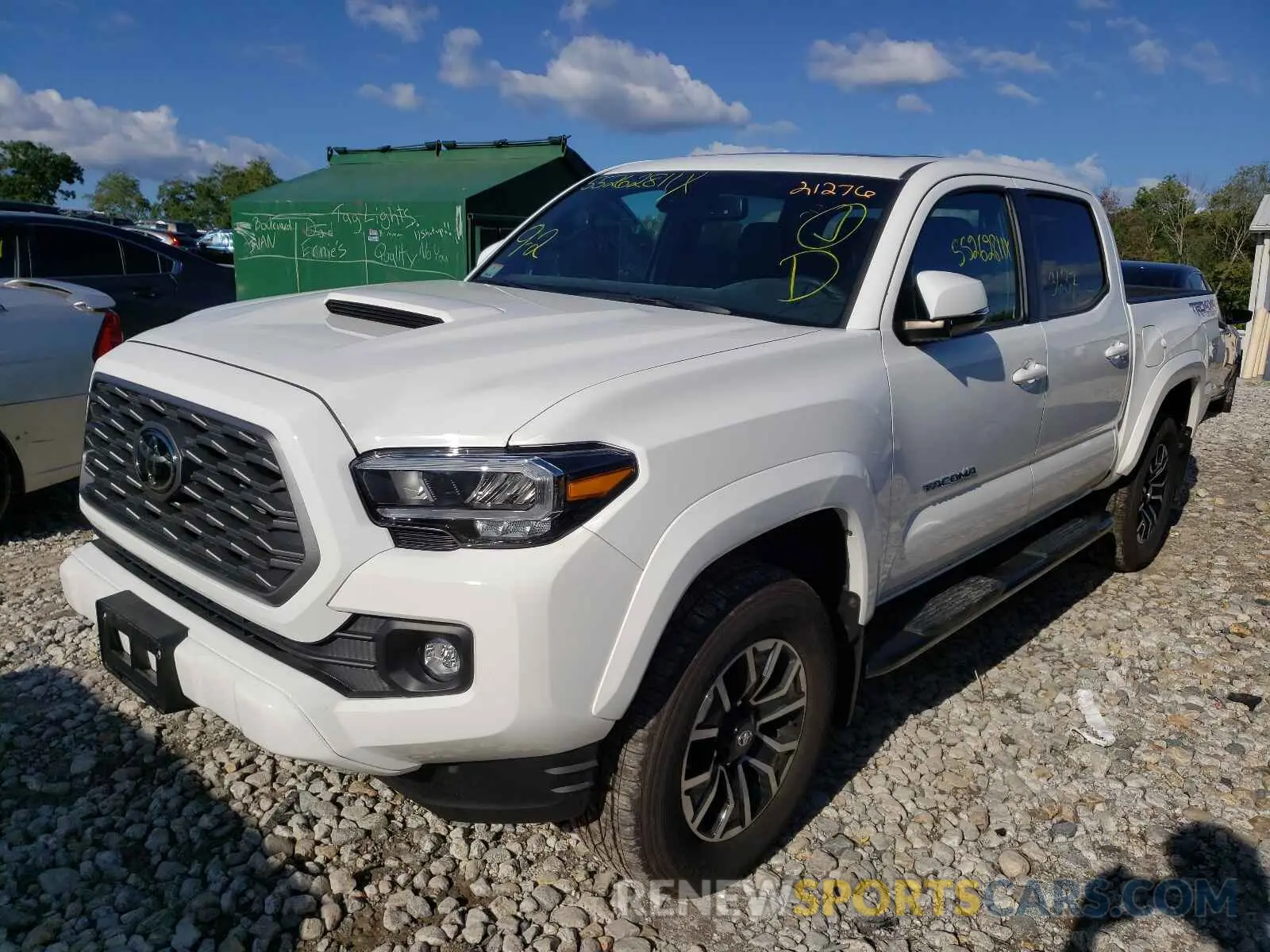2 fotografías del automóvil dañado 3TMCZ5AN6MM379759 TOYOTA TACOMA 2021