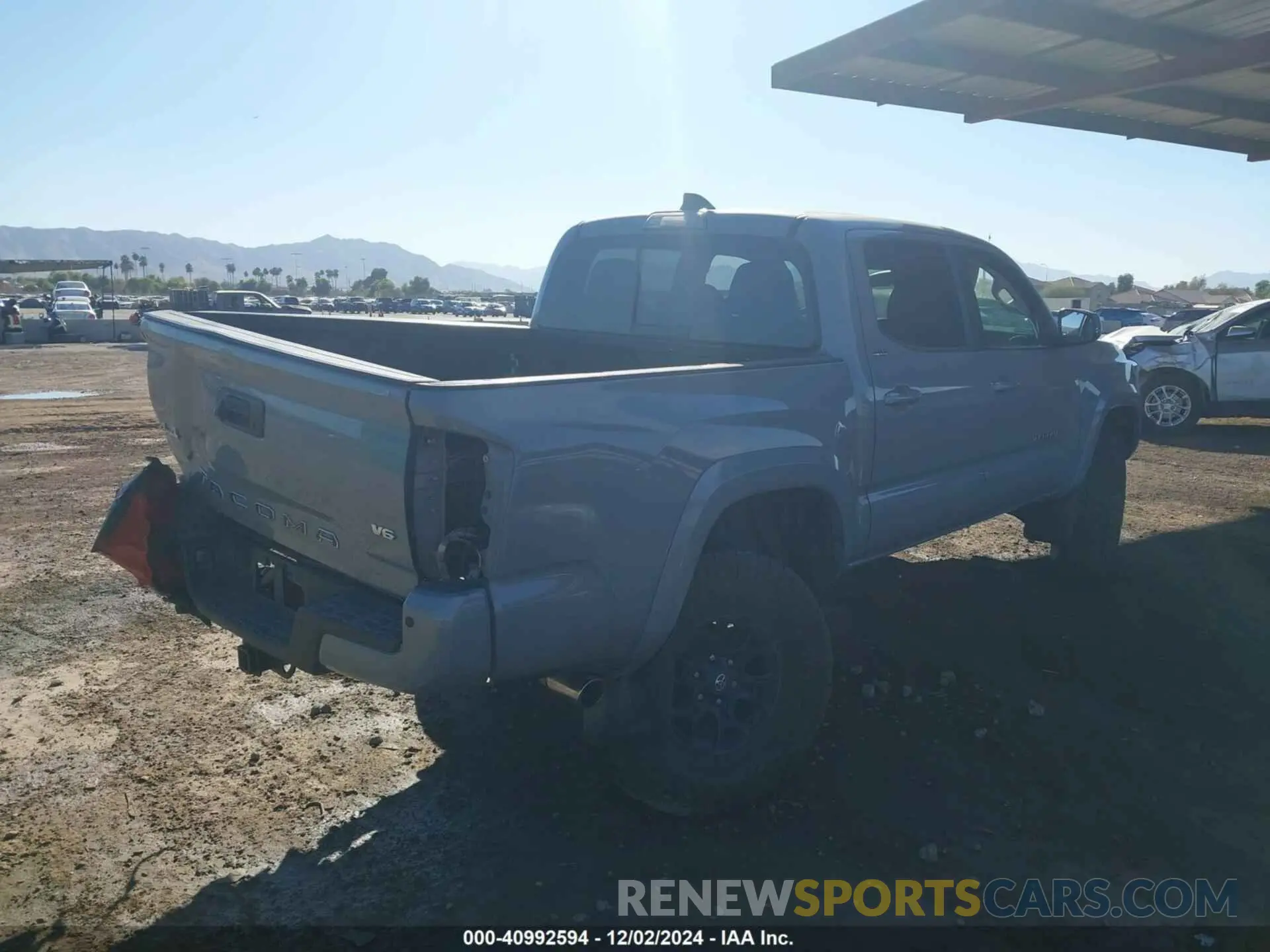 4 fotografías del automóvil dañado 3TMCZ5AN6MM400870 TOYOTA TACOMA 2021