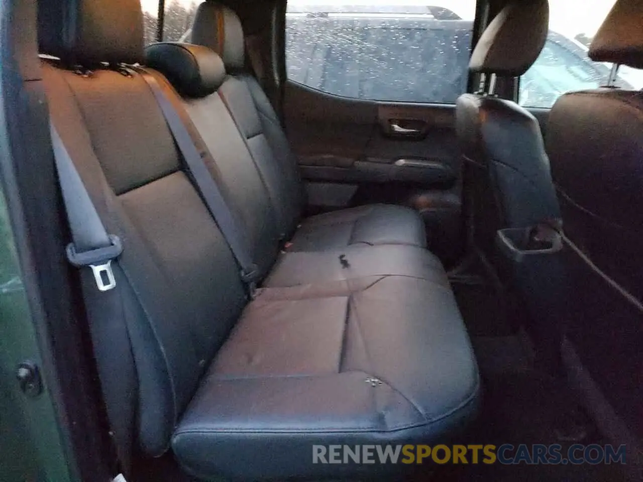 10 fotografías del automóvil dañado 3TMCZ5AN6MM420911 TOYOTA TACOMA 2021