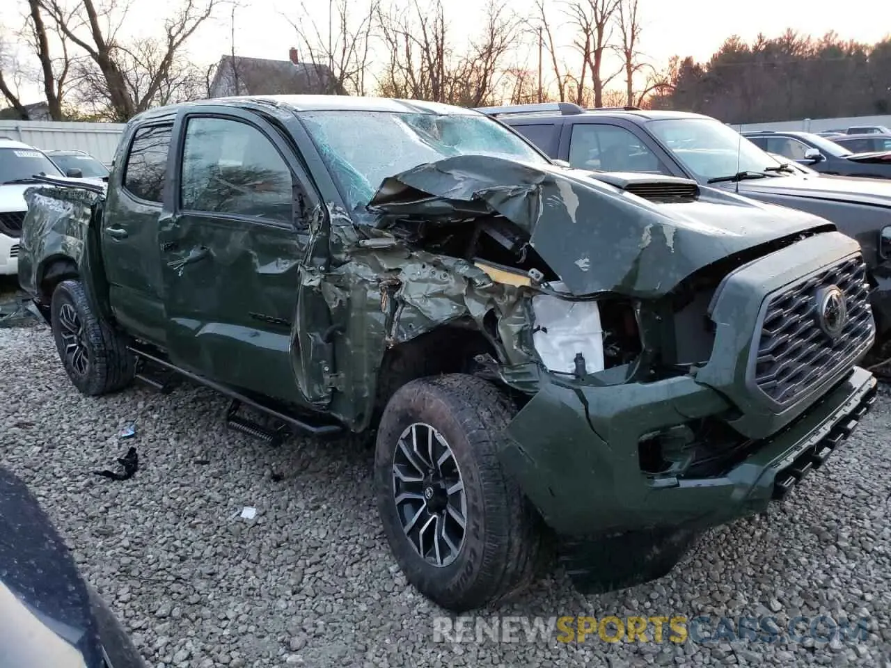 4 fotografías del automóvil dañado 3TMCZ5AN6MM420911 TOYOTA TACOMA 2021