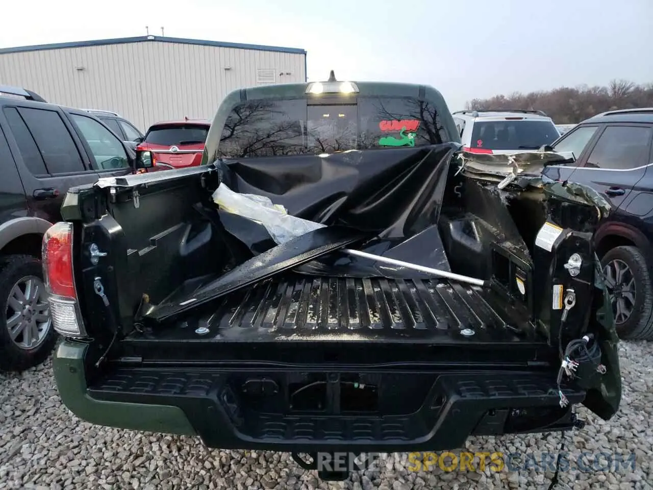6 fotografías del automóvil dañado 3TMCZ5AN6MM420911 TOYOTA TACOMA 2021