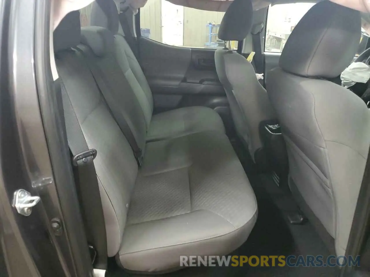 11 fotografías del automóvil dañado 3TMCZ5AN6MM428166 TOYOTA TACOMA 2021